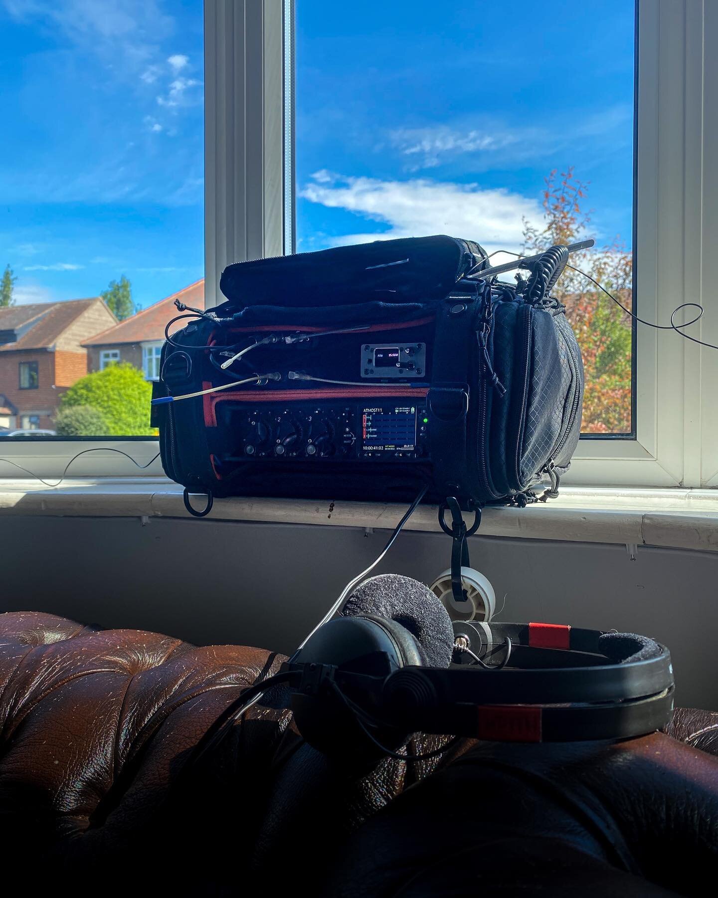 SFX recording session. Set up two #DPA 4060&rsquo;s in Bubblebees outside under the upstairs window ledge. A mic inside for internal perspective. Disclaimer: Picture taken on brighter day. Currently waiting for thunderstorms. #SoundDevices #Sennheise