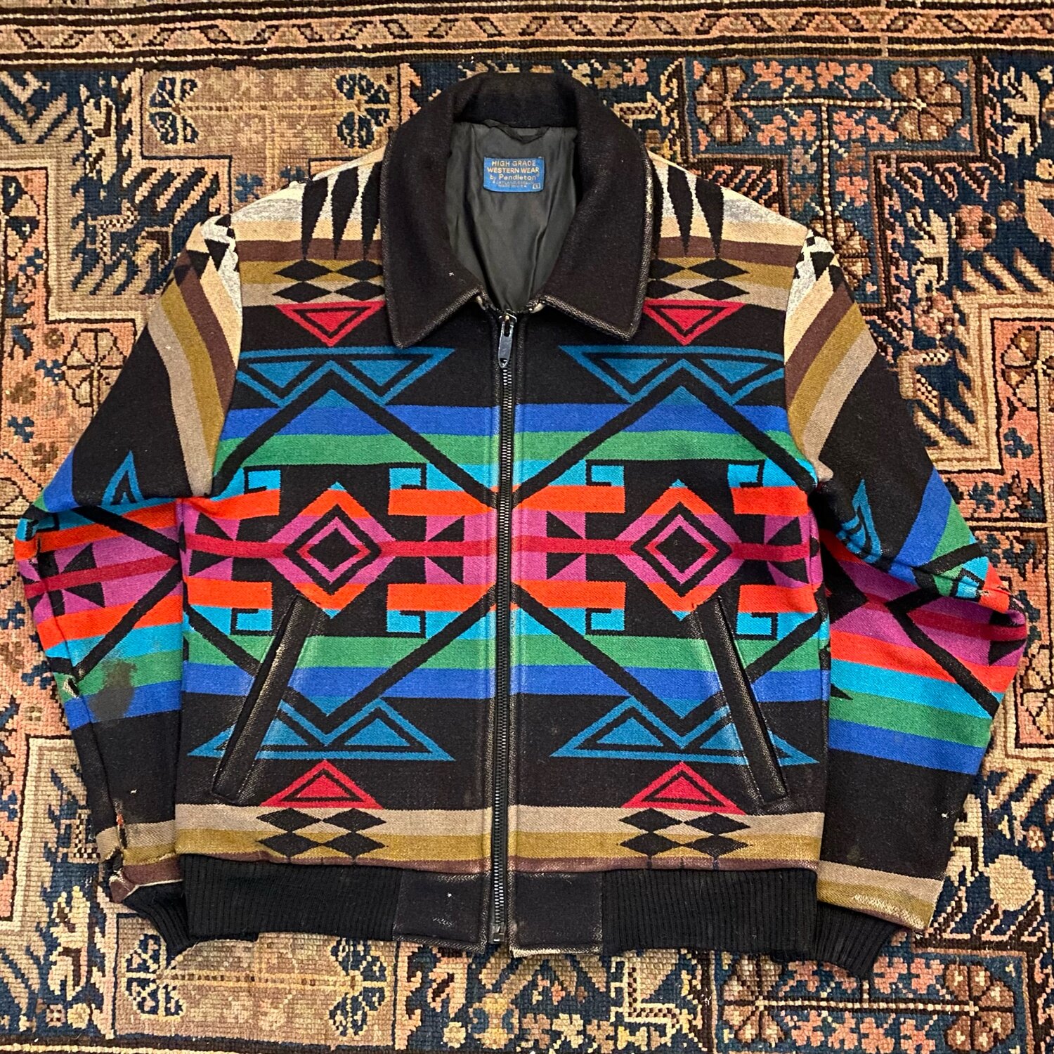 Pendleton High Grade Western Wear Small — VINTAGE HEATWAVE Pendleton High Grade Western Wear Small — VINTAGE HEATWAVE