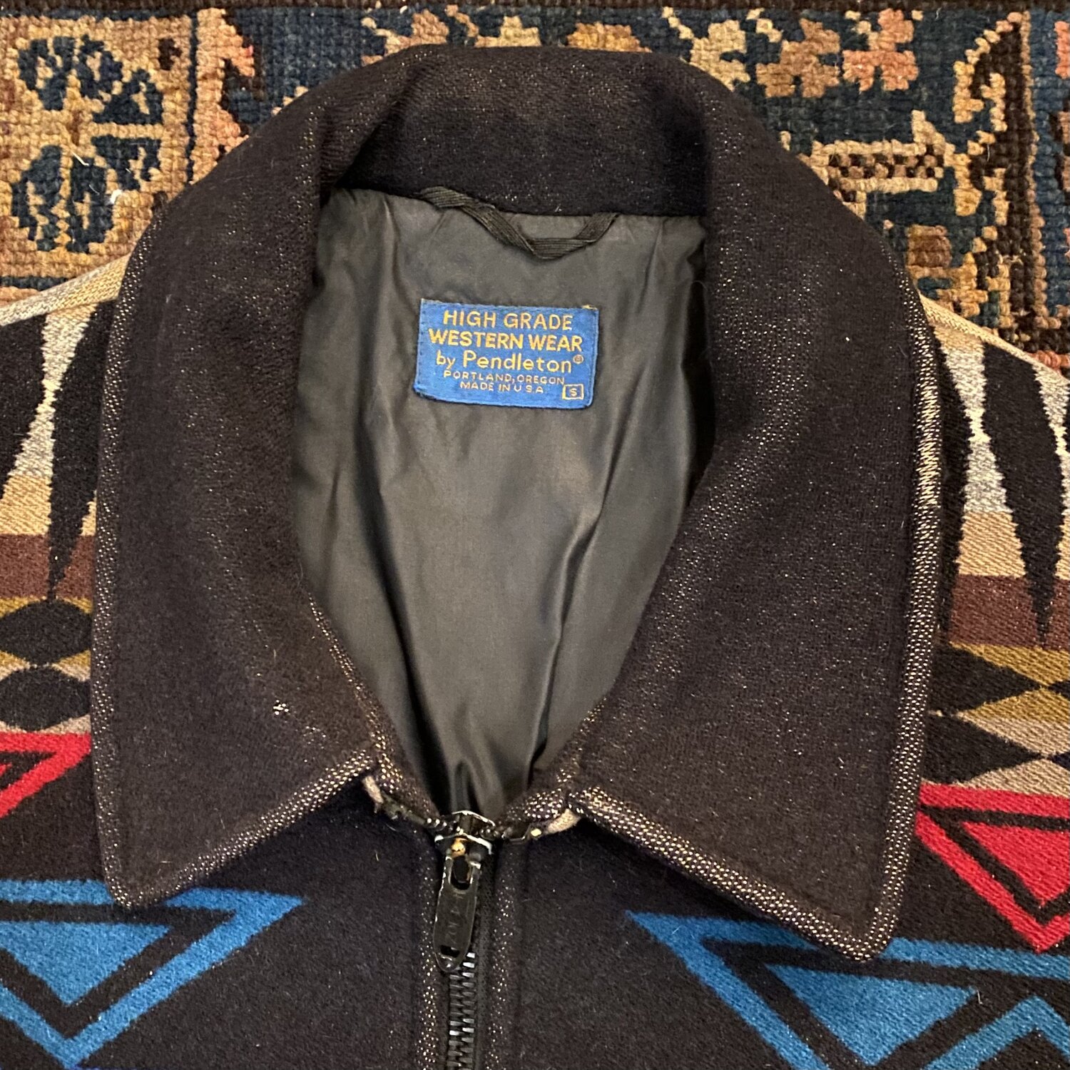 Pendleton High Grade Western Wear Small — VINTAGE HEATWAVE Pendleton High Grade Western Wear Small — VINTAGE HEATWAVE