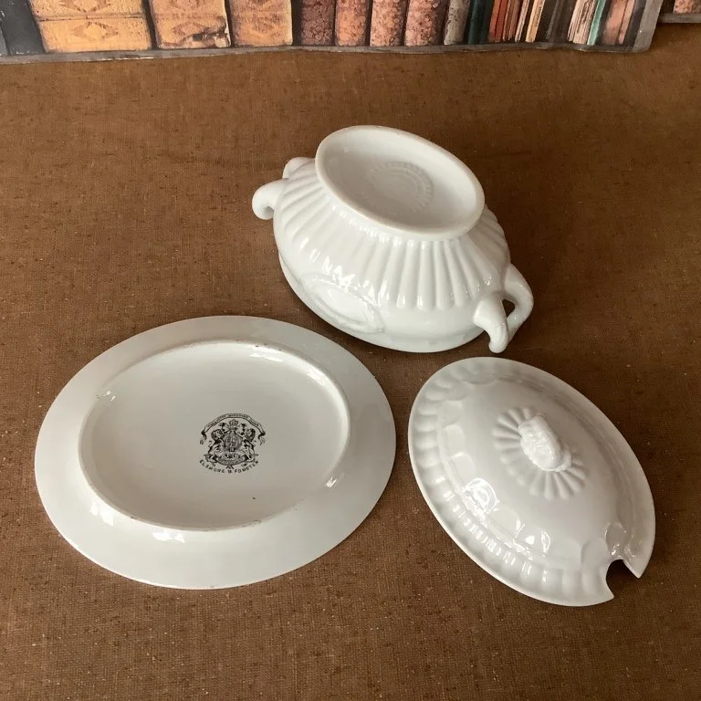 SauceLaurel Wreath4feb24.JPG