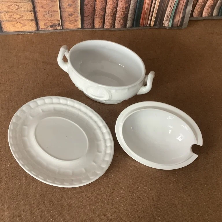 SauceLaurel Wreath3feb24.JPG