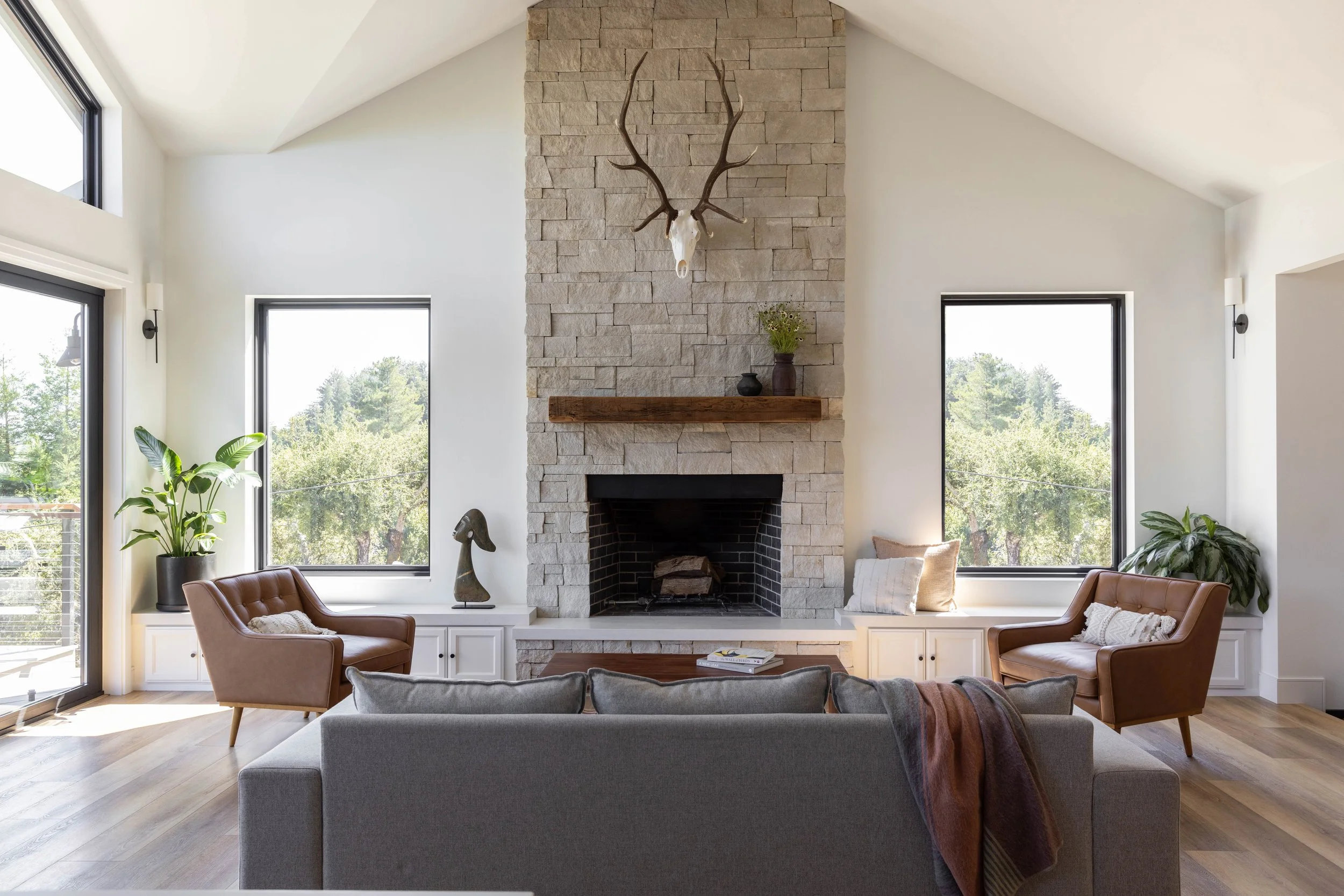Living Room Fireplace Mountain Home Viewpoint Design.jpg