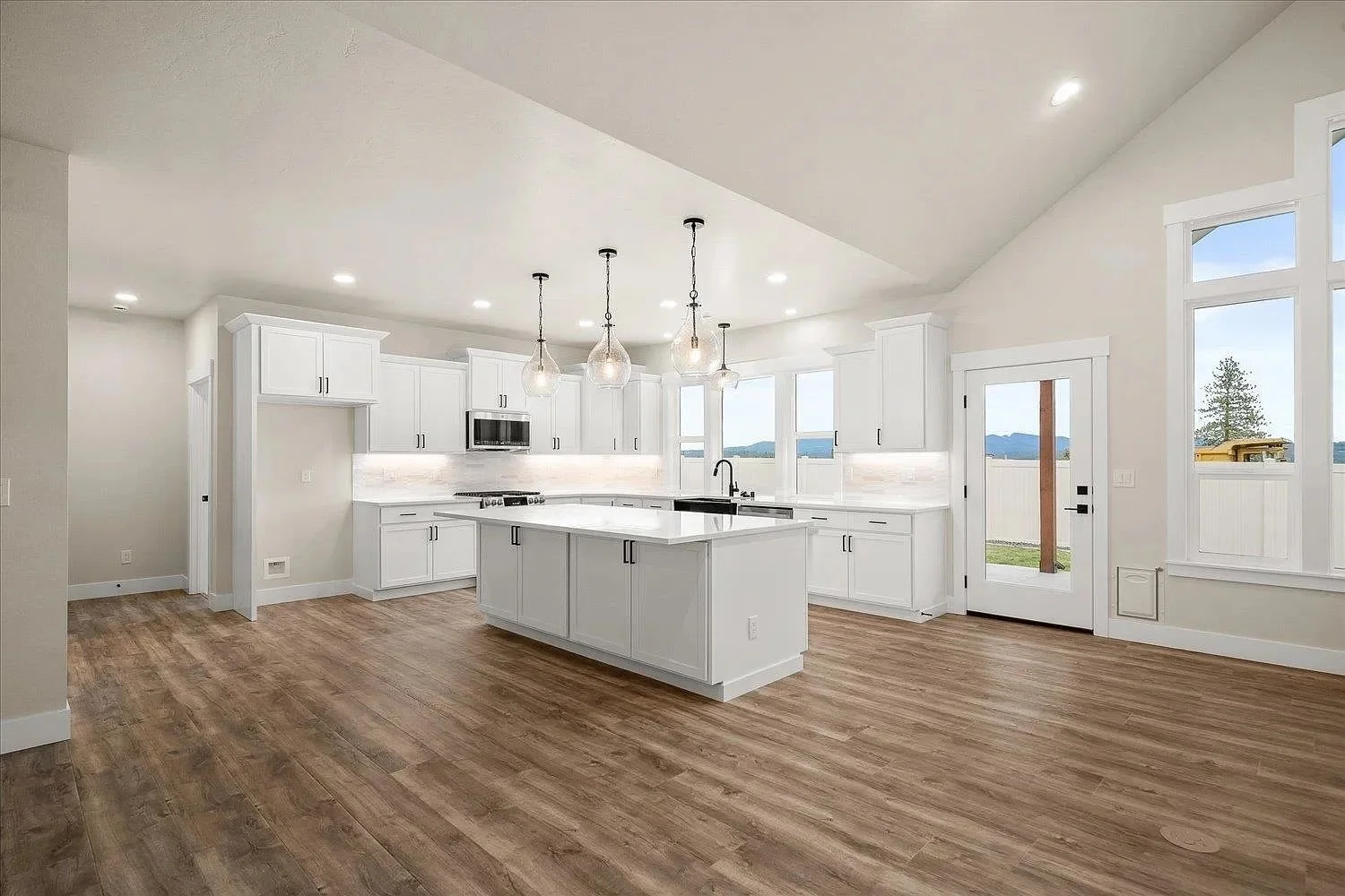 brytech construction - the gentian 12.jpeg