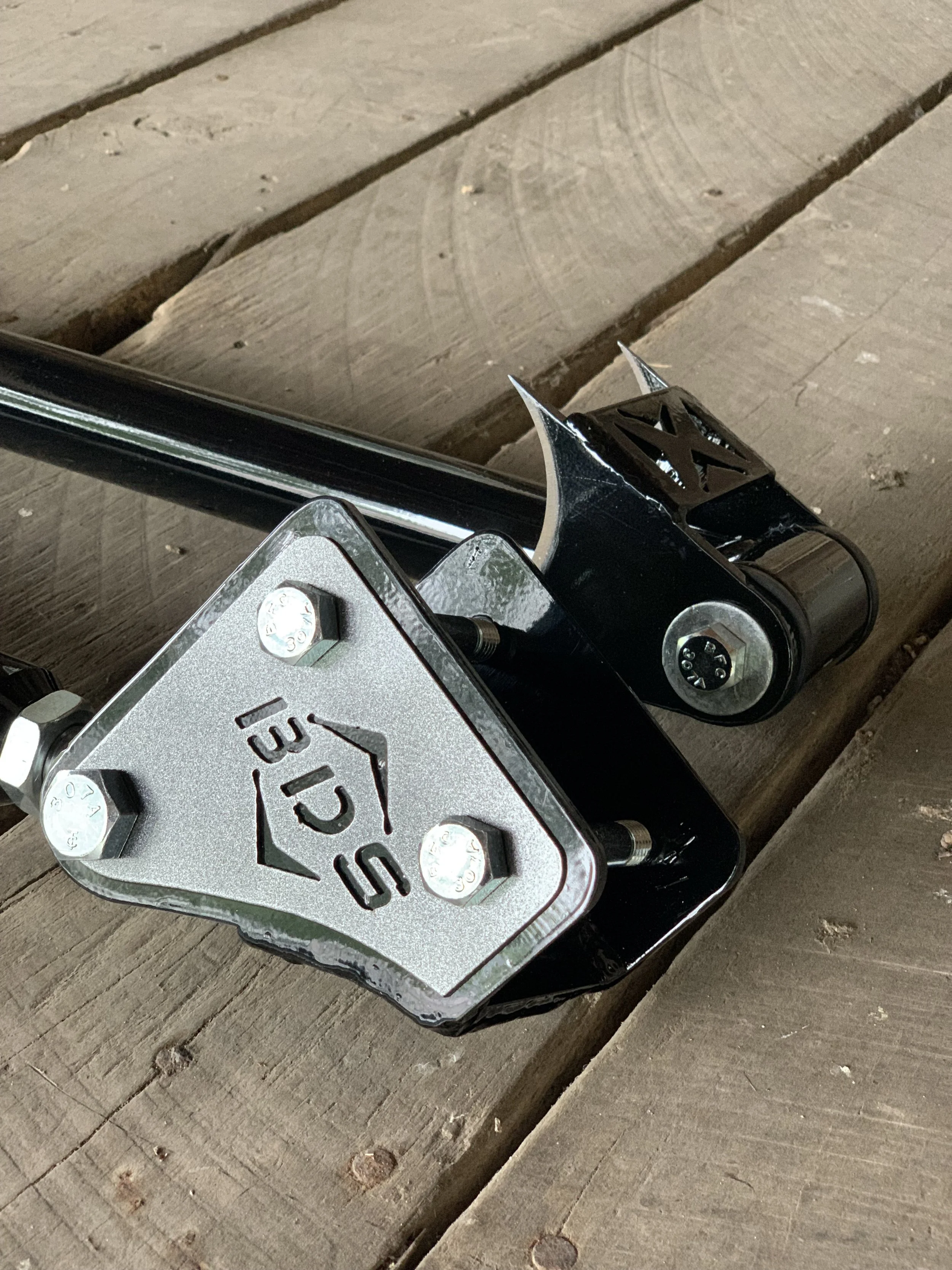 Tube Traction Bars — BDS Fabrication