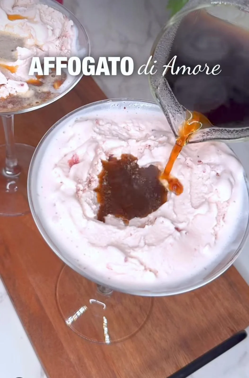Affogato di Amore (strawberry affogato) 🍓🥂
