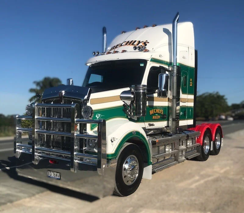 2022 Kenworth T610 SAR.jpg