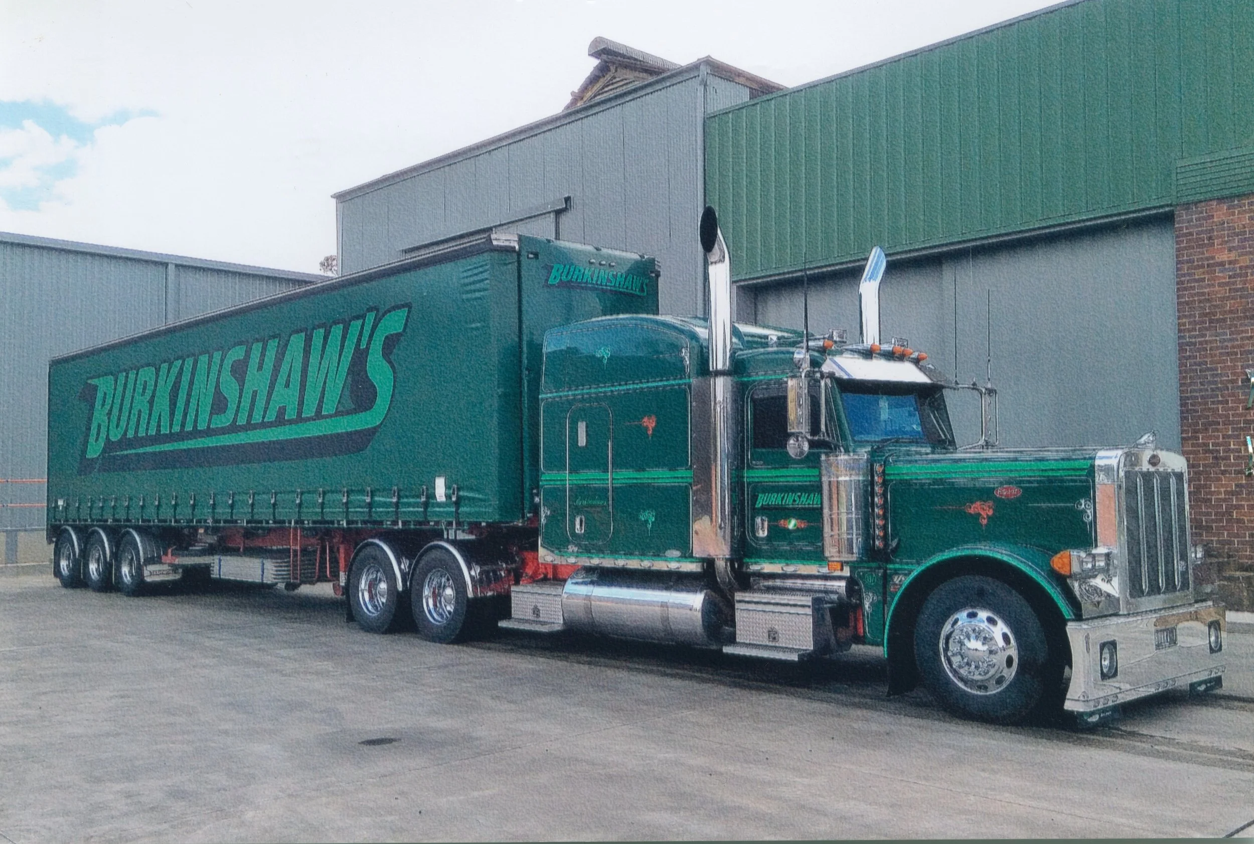Peterbilt 379 Rod's favourite truck 2007 model #395 drove for Burkinshaw's.jpg