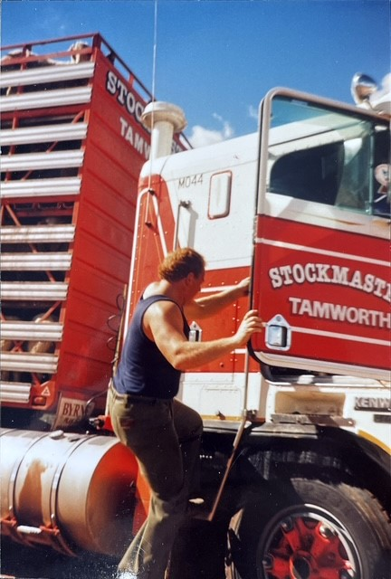 Rod Currell Photo 5.png