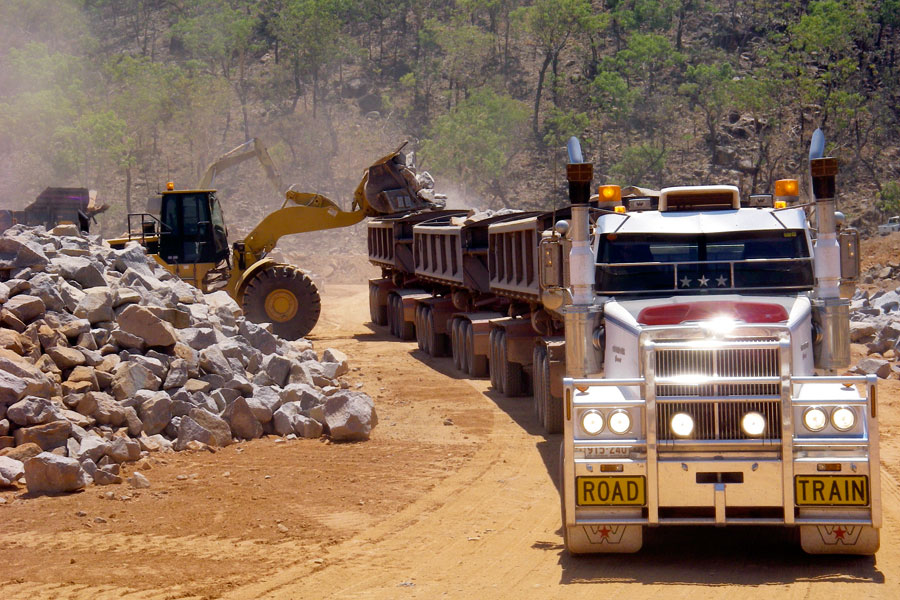 Ostojic truck being loaded.png