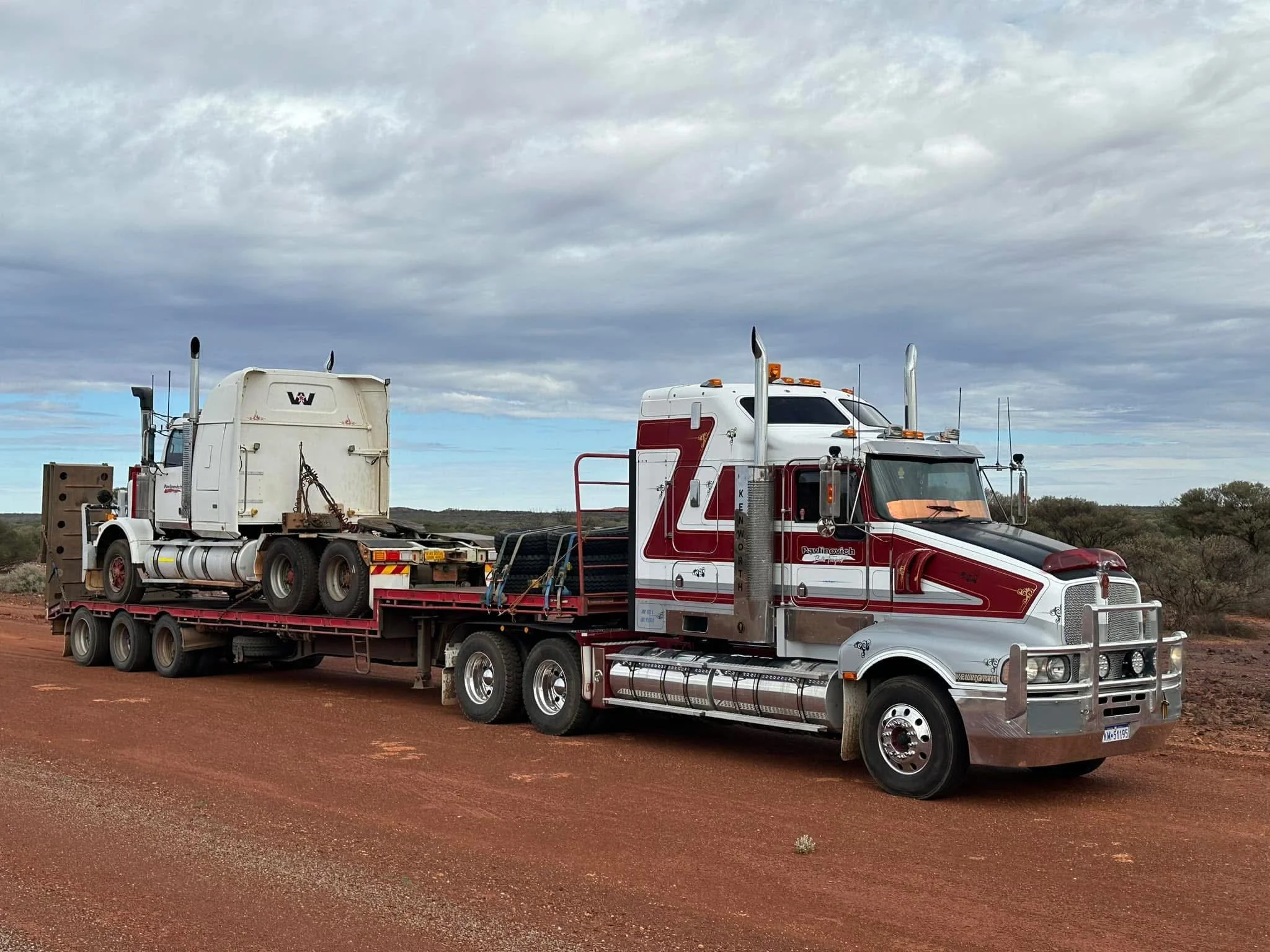 Pavlinovich Bulk Haulage WA.JPG