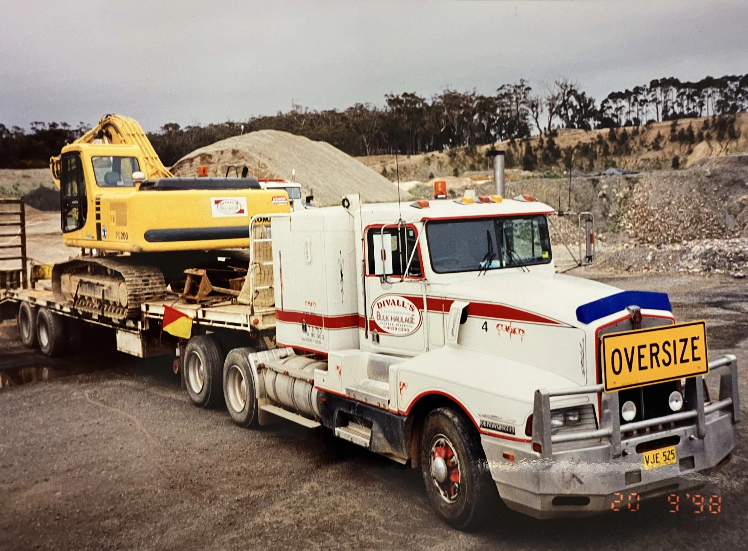 T600 1998 Peter 'Mingo' Waugh.jpg