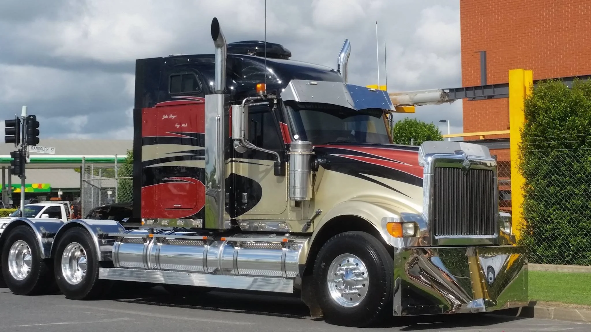 464760928_9110921415608288_4395709153799025112_n (3).jpg