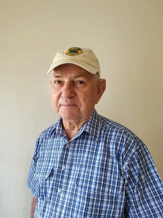 Len Barty - Portrait.jpg