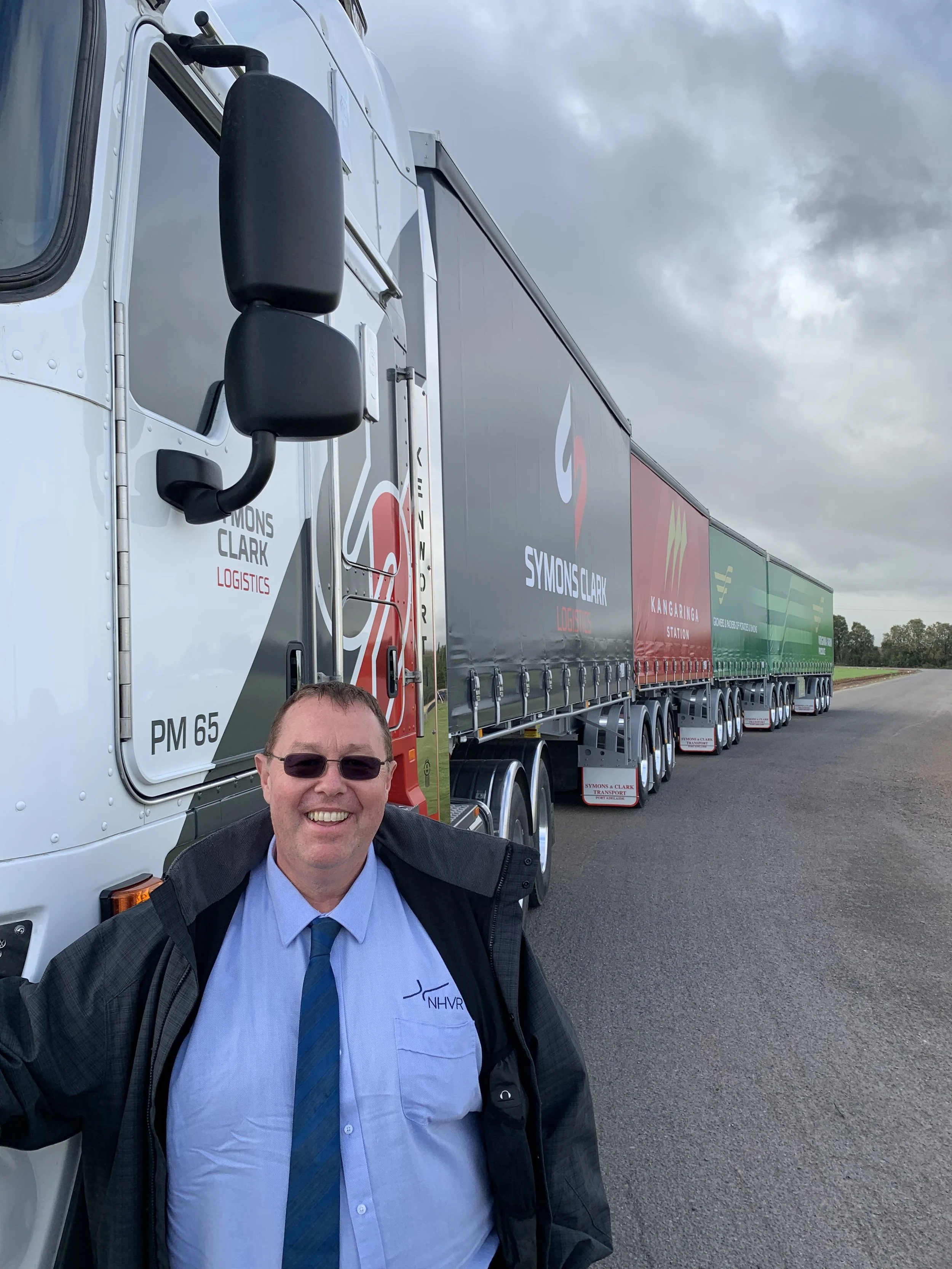 LES BRUZSA B-QUAD.jpg