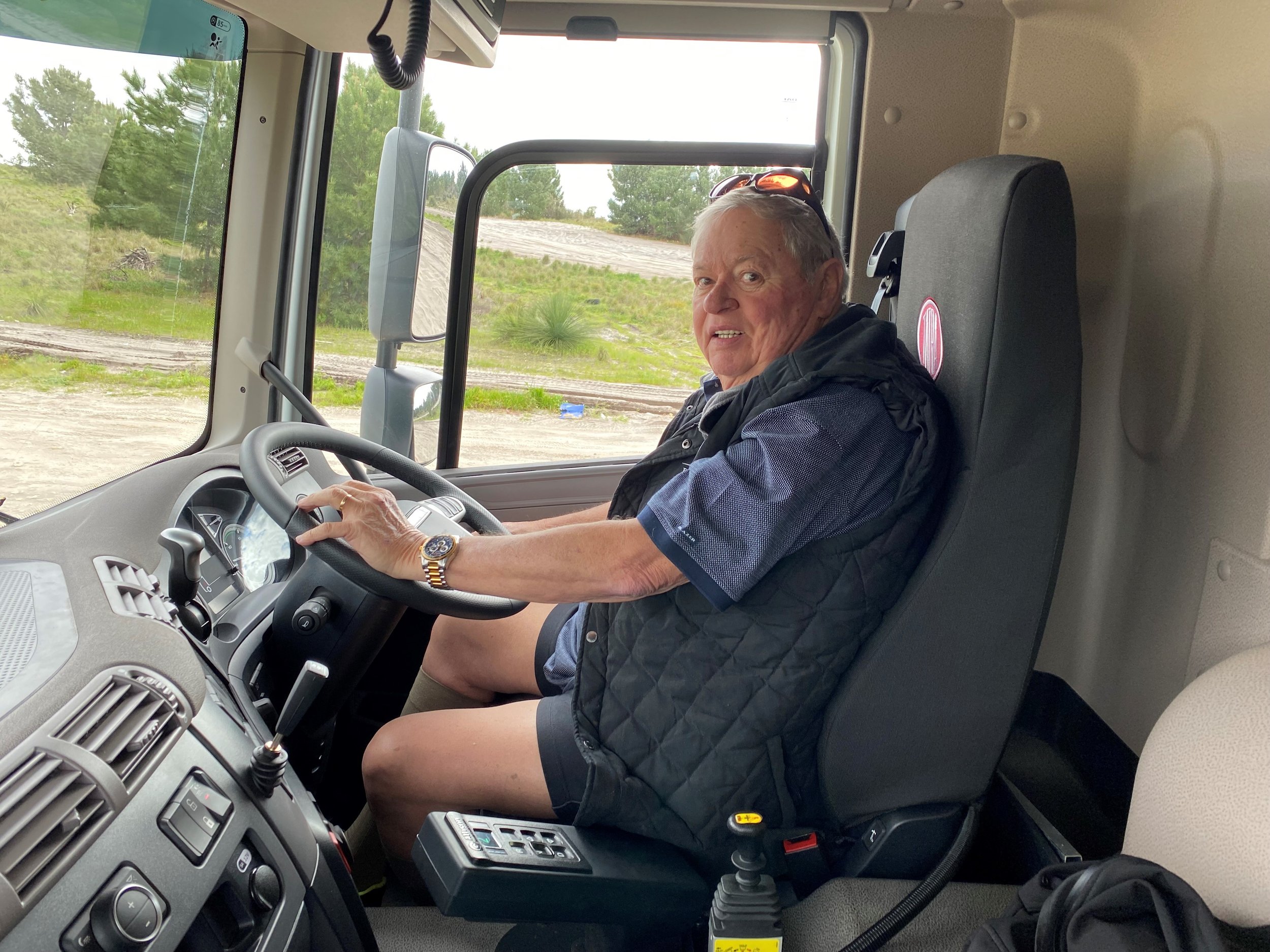 gill larry National Road Transport Hall of Fame.jpg