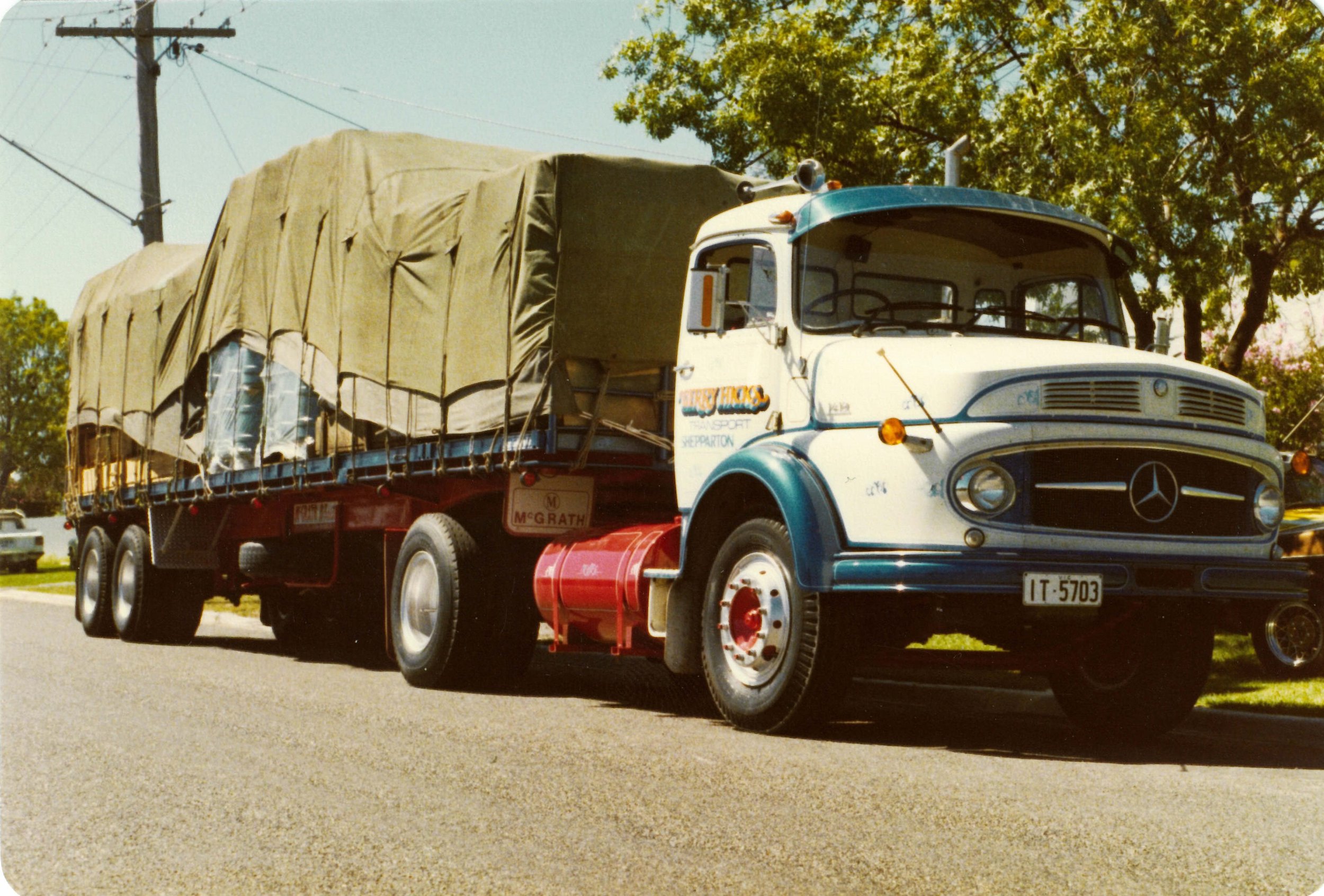 gerard hicks 1418 Benz loaded.jpg