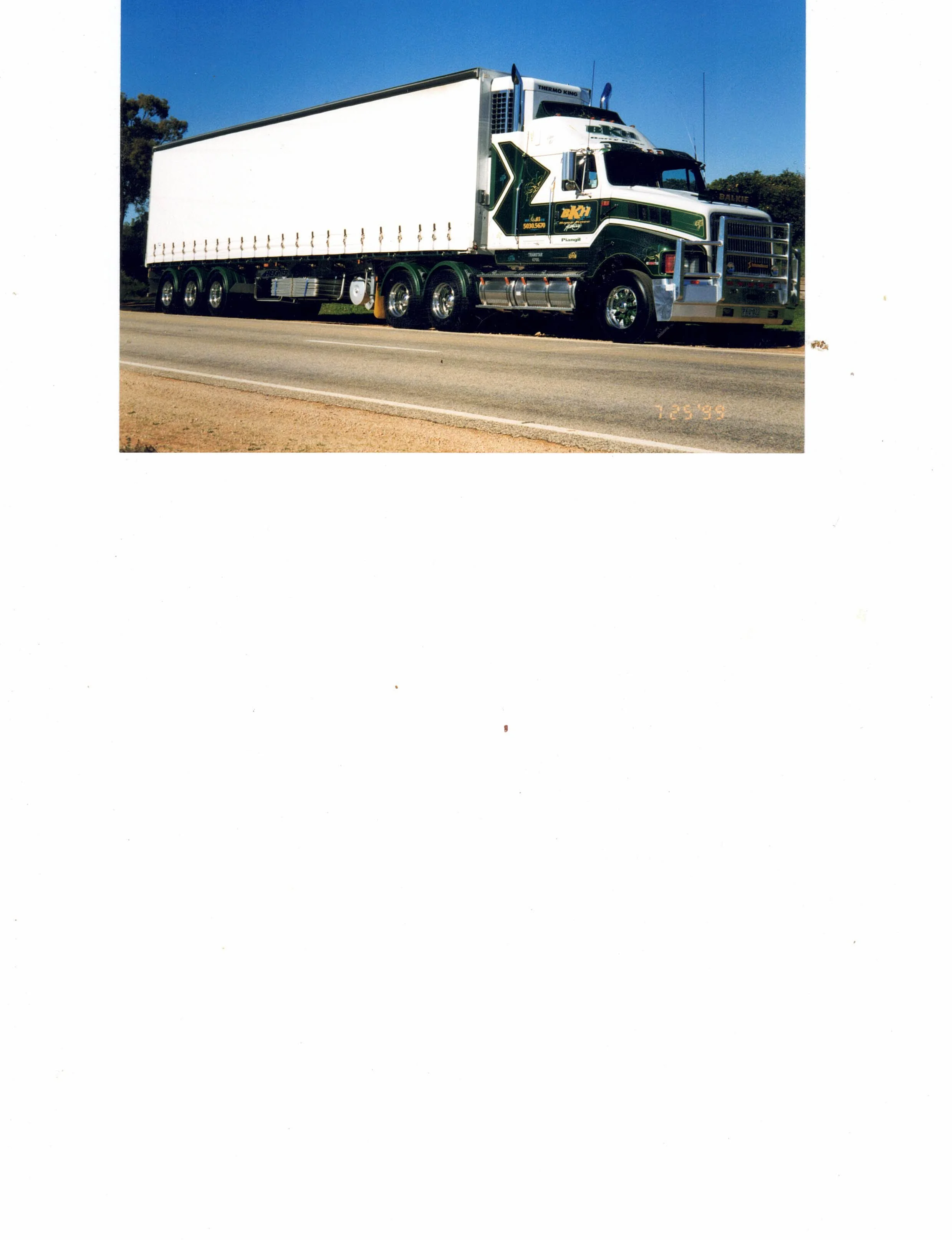 barry knee 1999 International Transtar.jpg