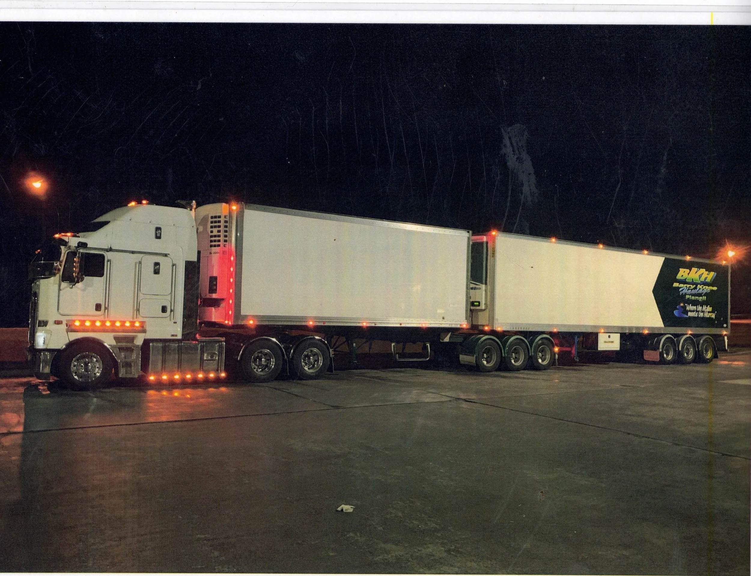 kathy Kenworth K20.jpg