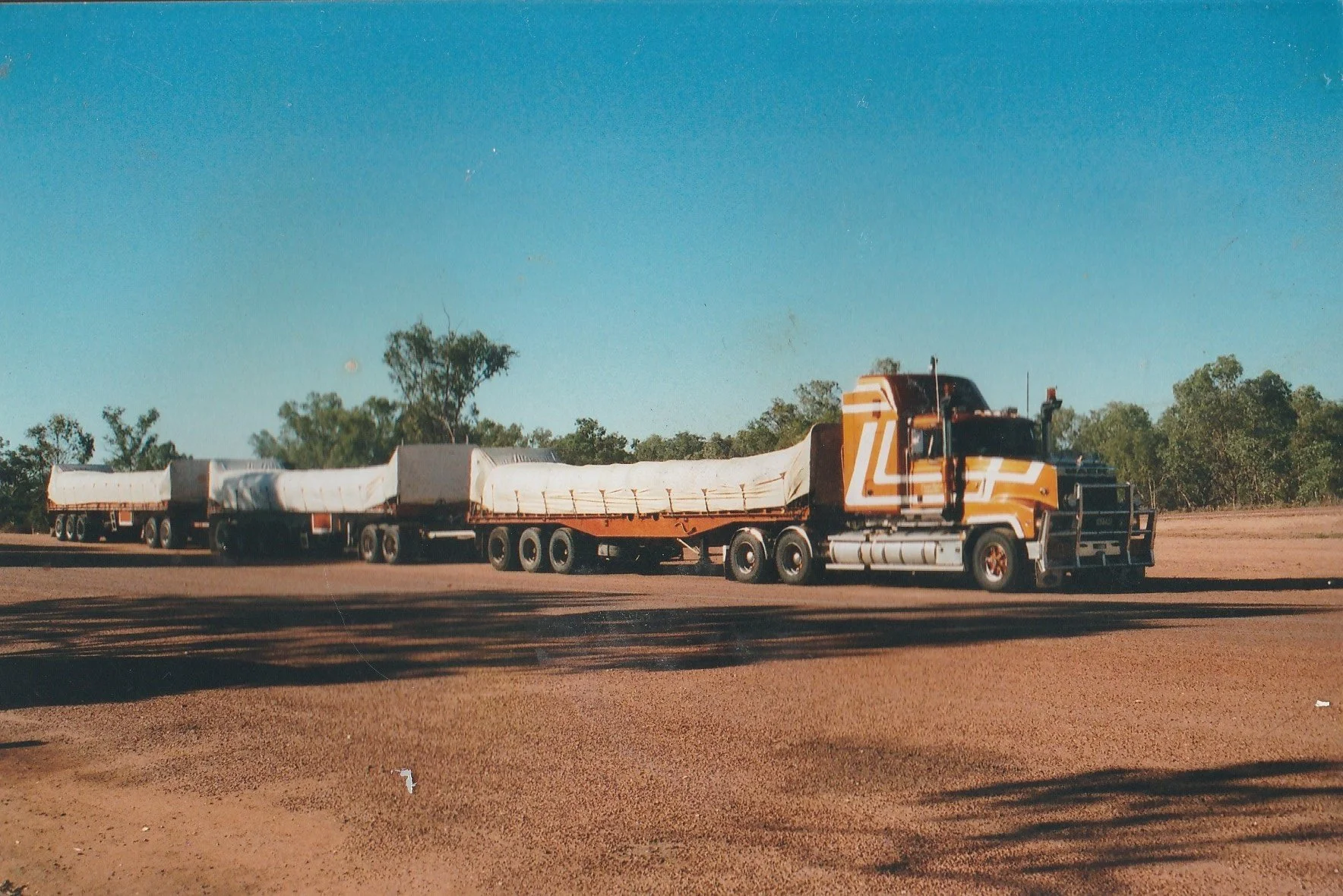dennis taylor Titan carrying Railcar Bogies.jpg