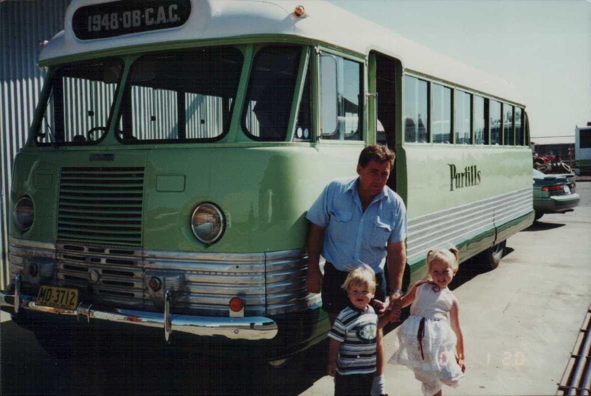 Brian purtill & his children Jordan, Ben getting ready to OB Bedford out 2001.jpg