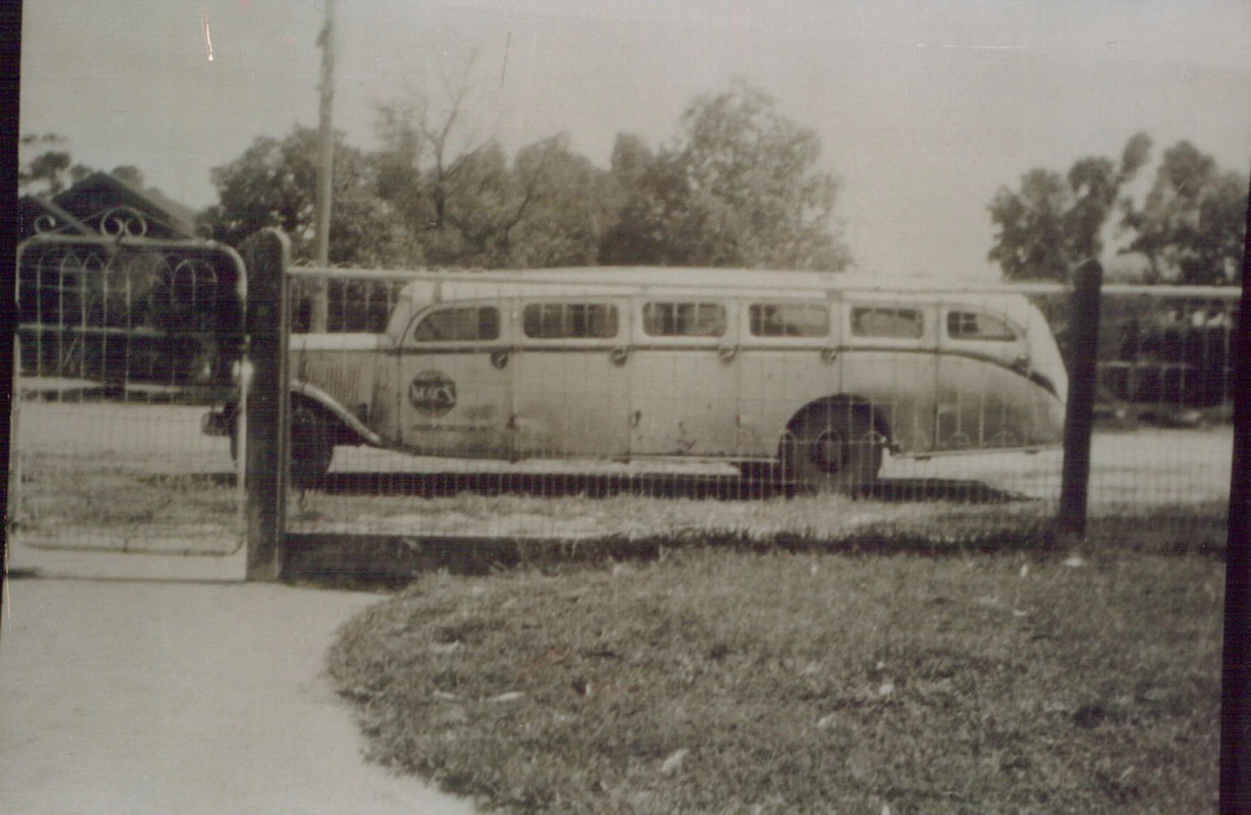 keith purtill 1951 Keith Purtill original bus.JPG