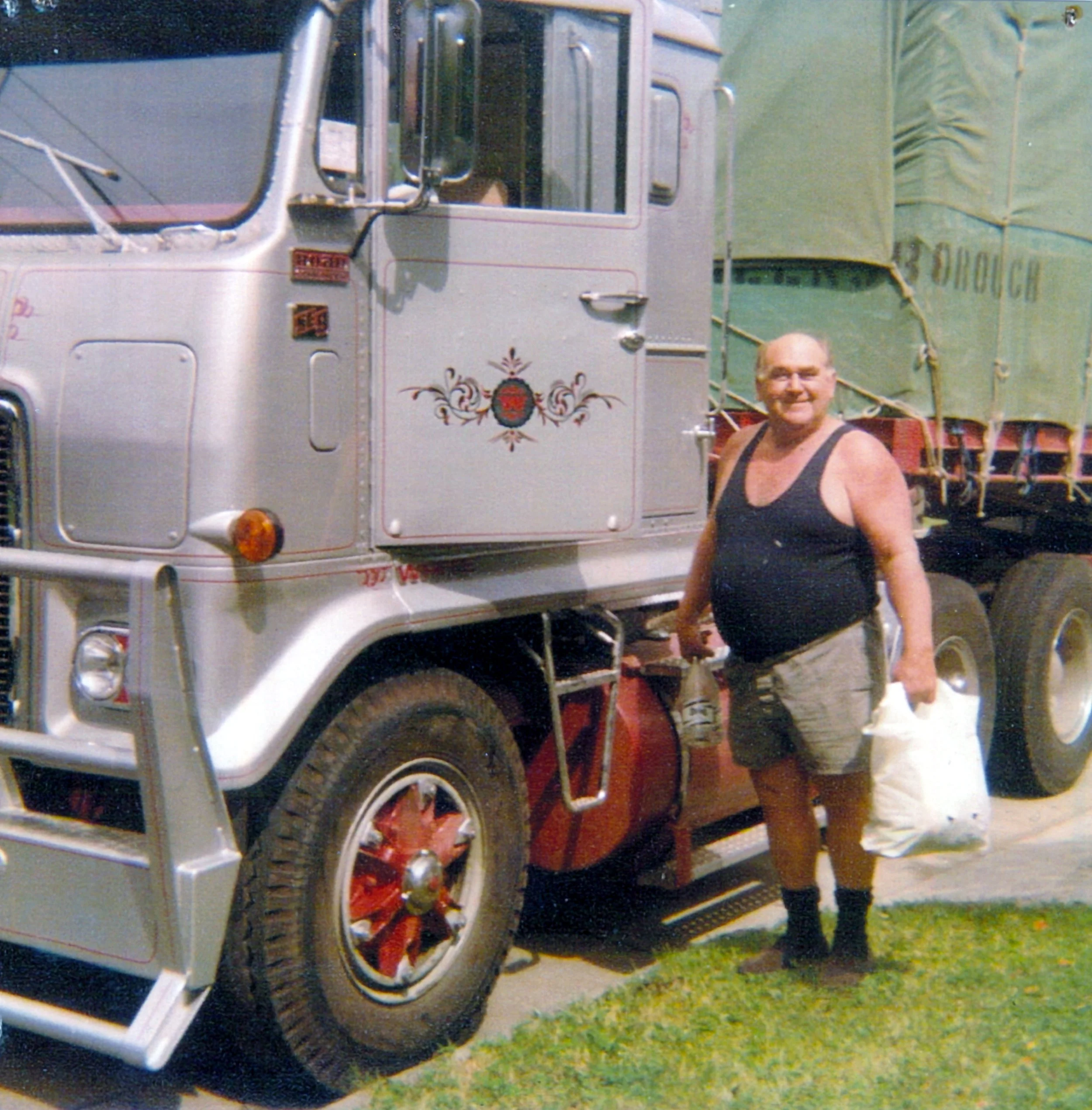 LOWE Kevan 2.jpg