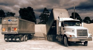 NORMAN Mick Eagle & Trailer 2.jpg