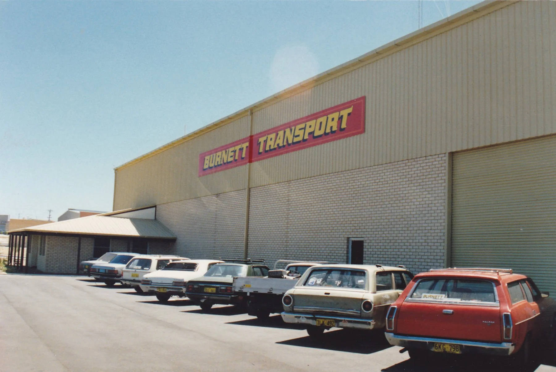 BURNETTBriandepotMalagaWA1985.jpg