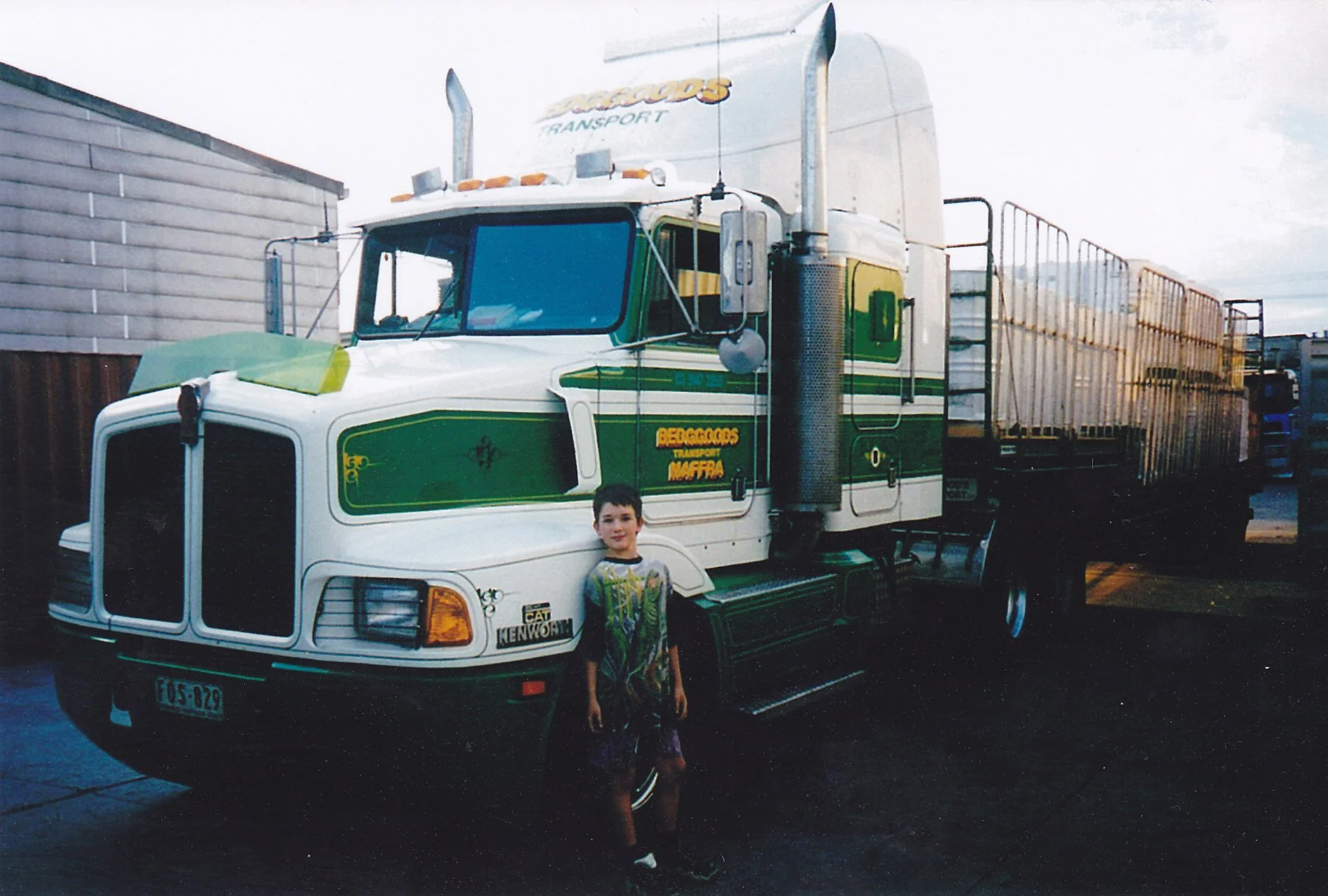BEDGGOODbarrykenworth.jpg