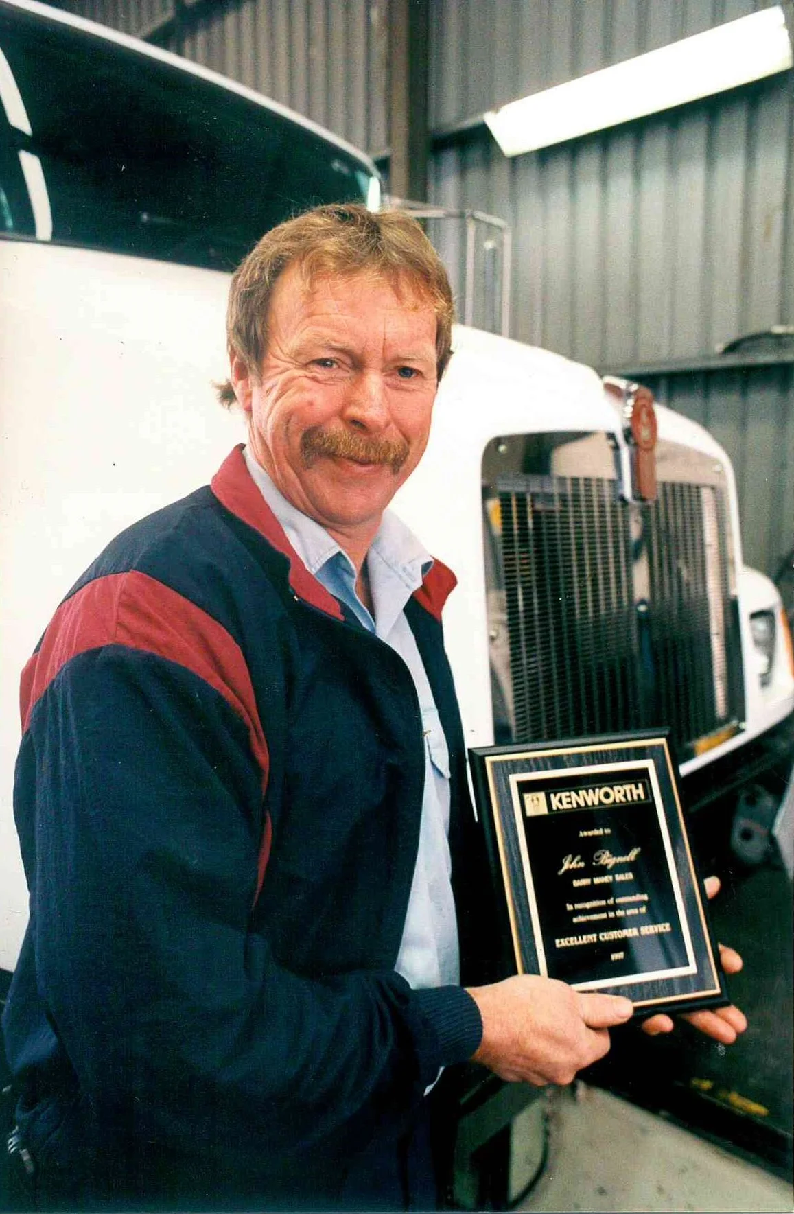 Bignell, John - 1997 08 Kenworth Award.jpg