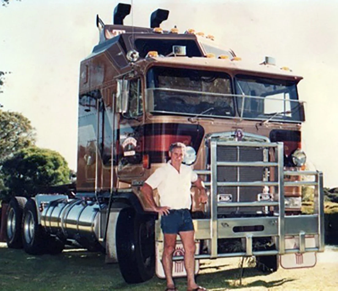 GUTHRIE robertkenworth1.jpg