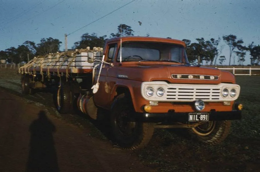 Henry wagner Interstate Semi Trailer.jpg