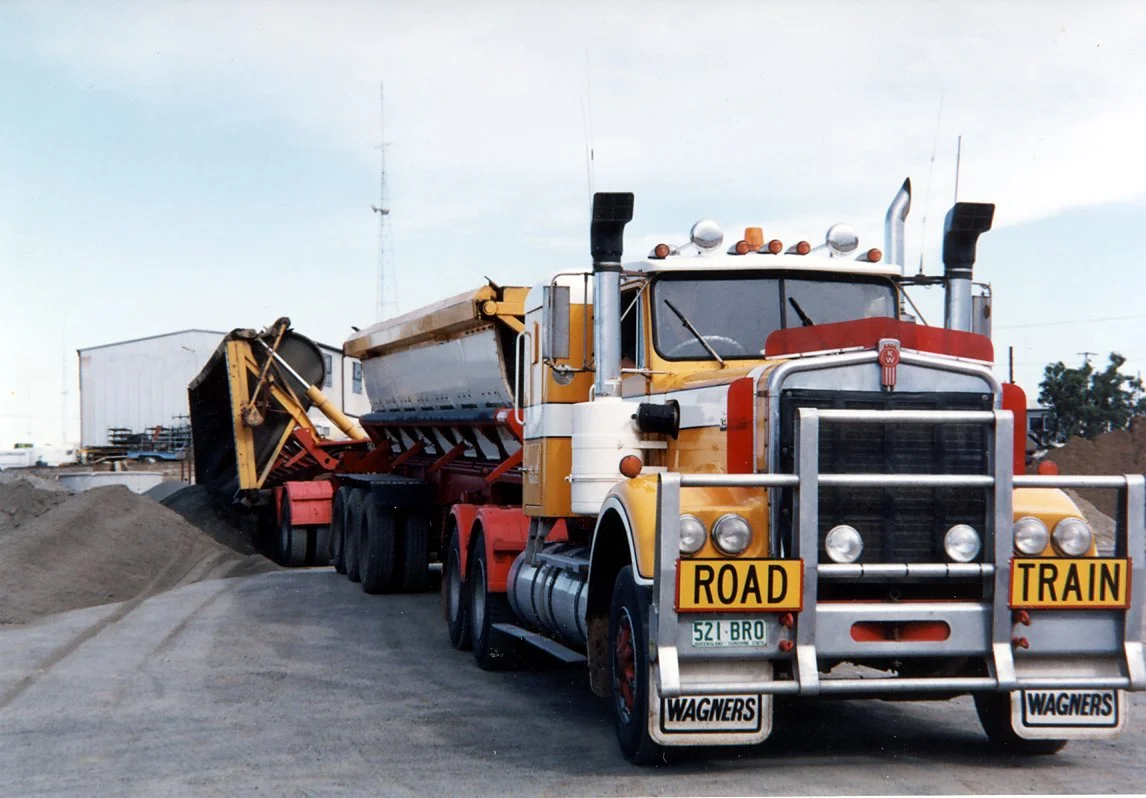 henry wagner WModel Kenworth.JPG