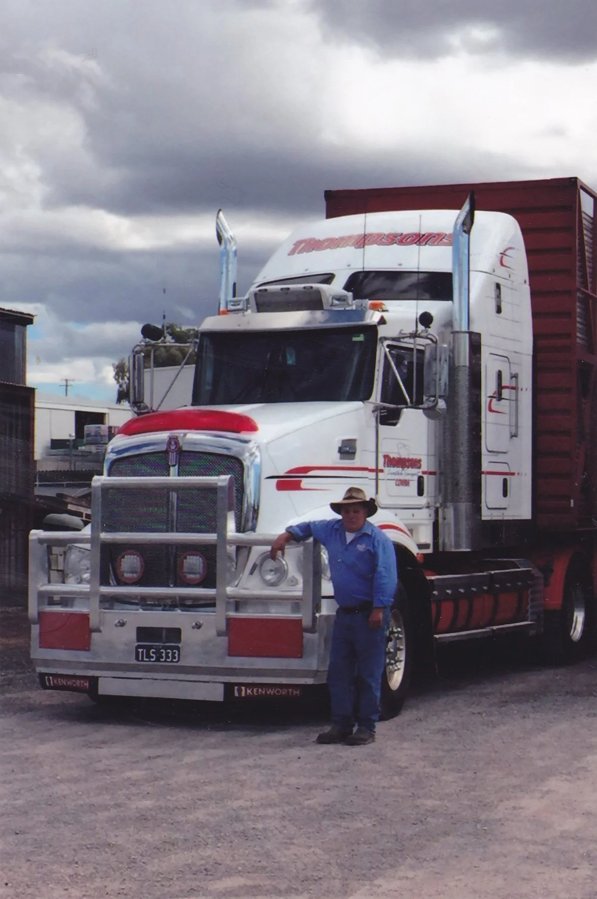 THOMPSONbarrykenworth.jpg