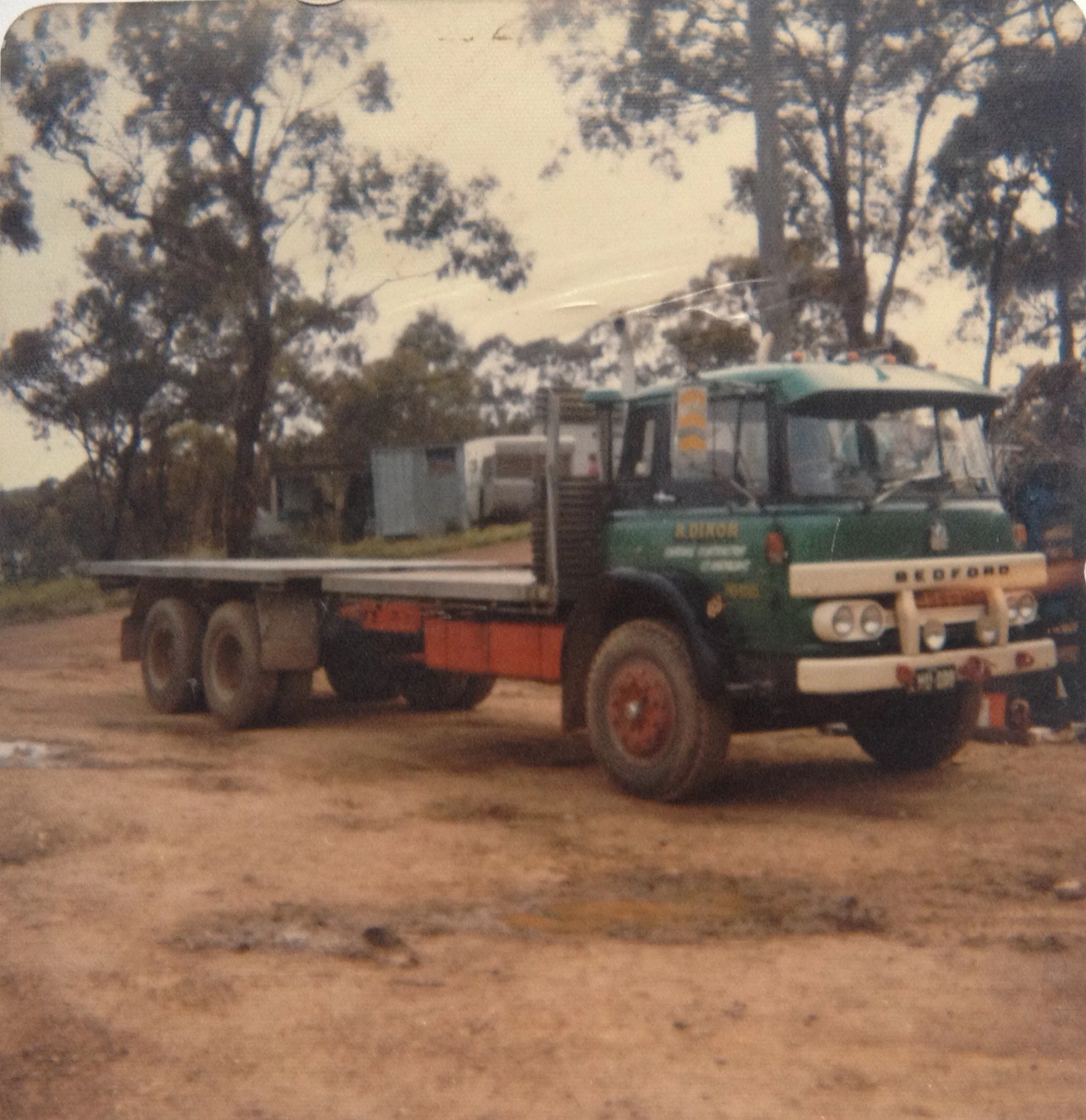 dixon robert snr Bedford_1.JPG