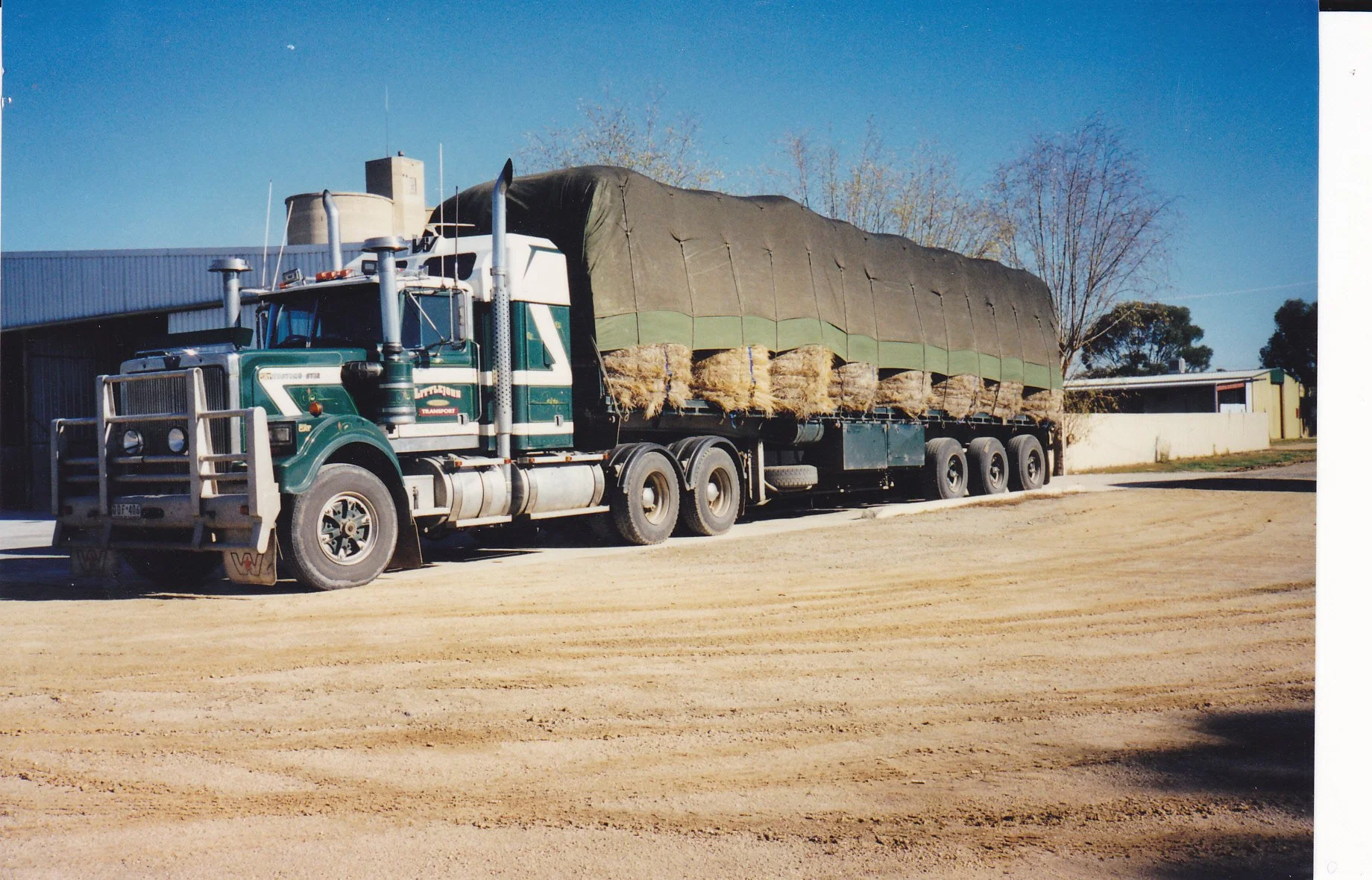 LITTLEJOHNmarktruck2.jpg