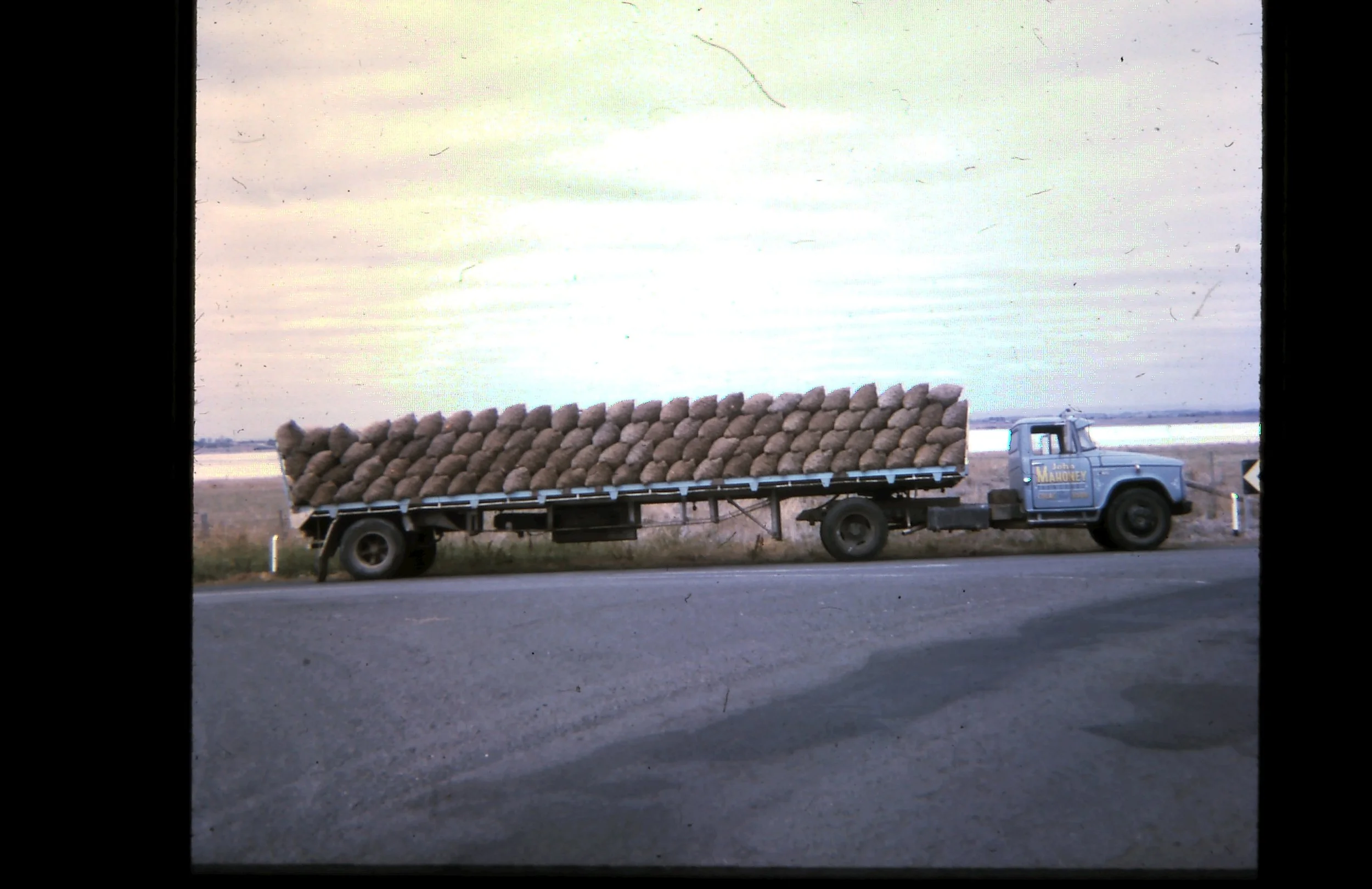 John Mahoney Colac - truck photo 2.JPG