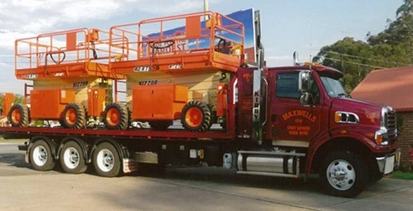 MAXWELL Kevin Freightliner Truck 15.jpg