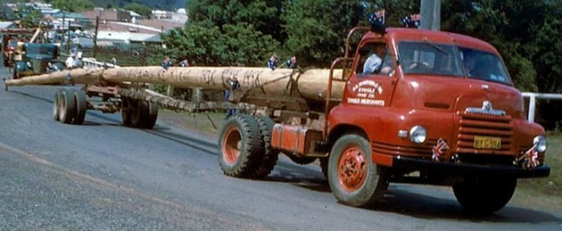 15MCINTOSHherbertlongload2.jpg