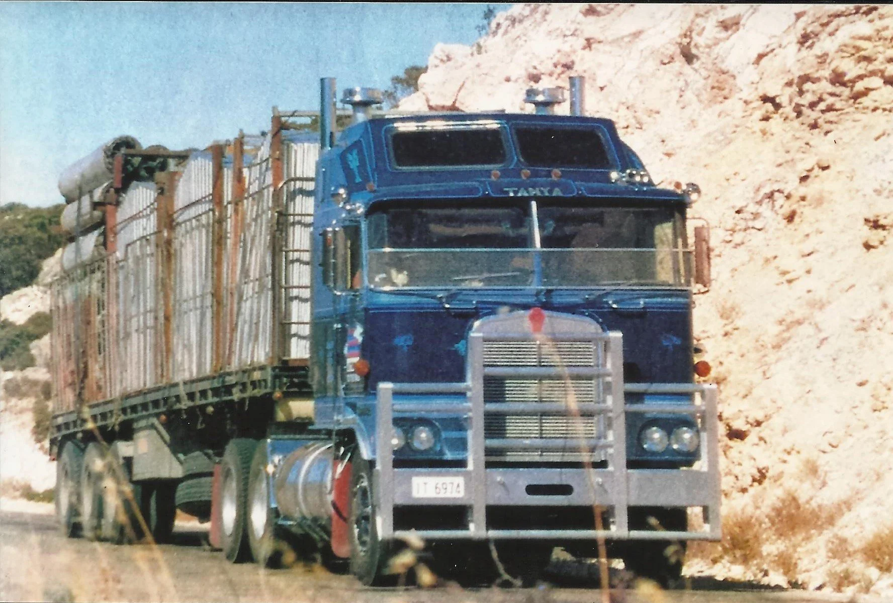 15PAYNEsydkenworthaerodyne.jpeg