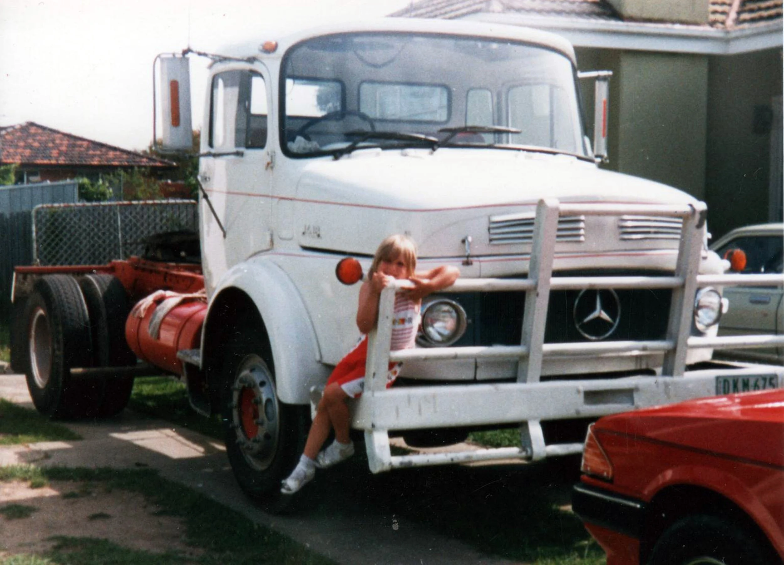 Oehms, White Mercedes.jpg