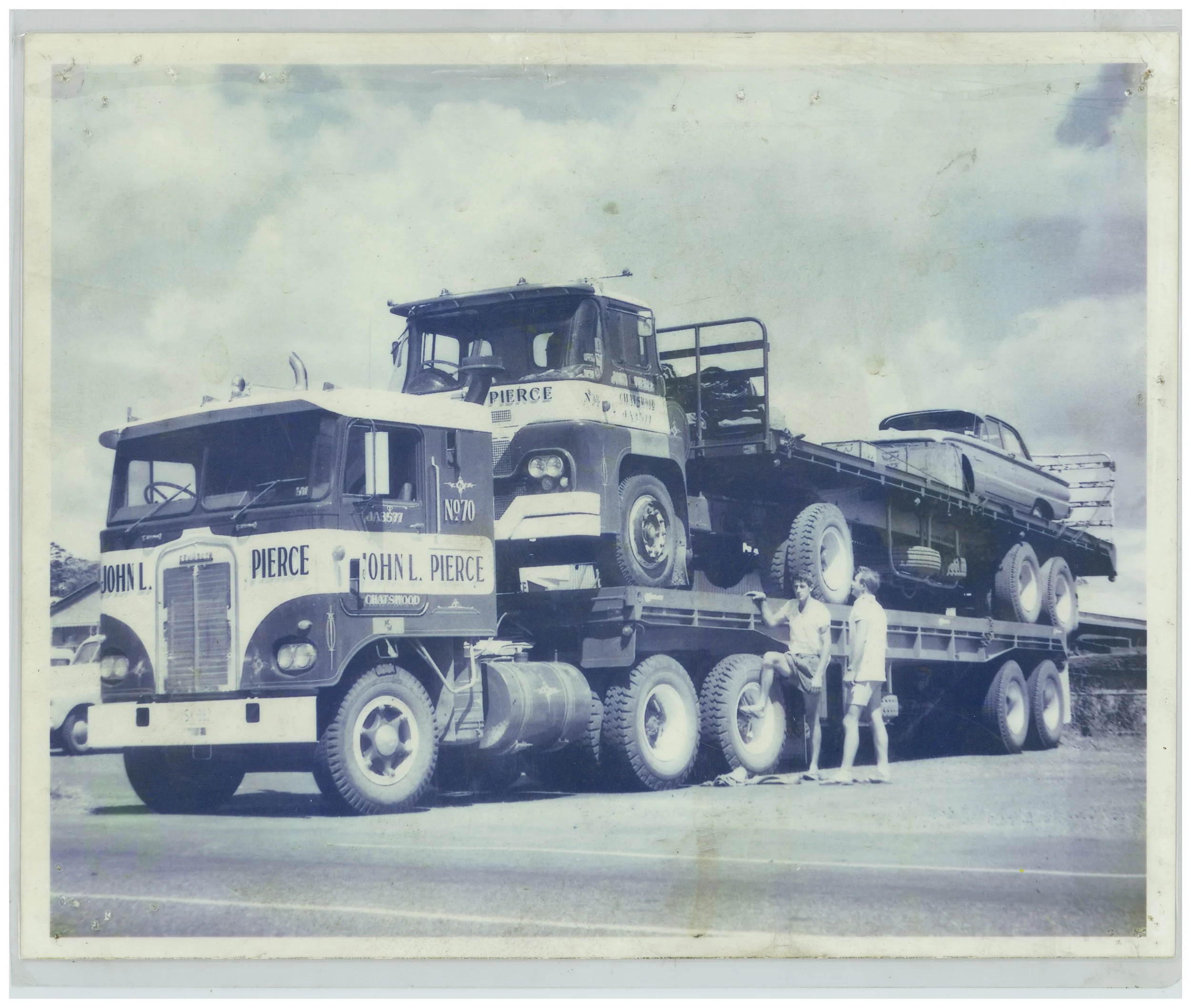 17 PIERCE J 02.JPG