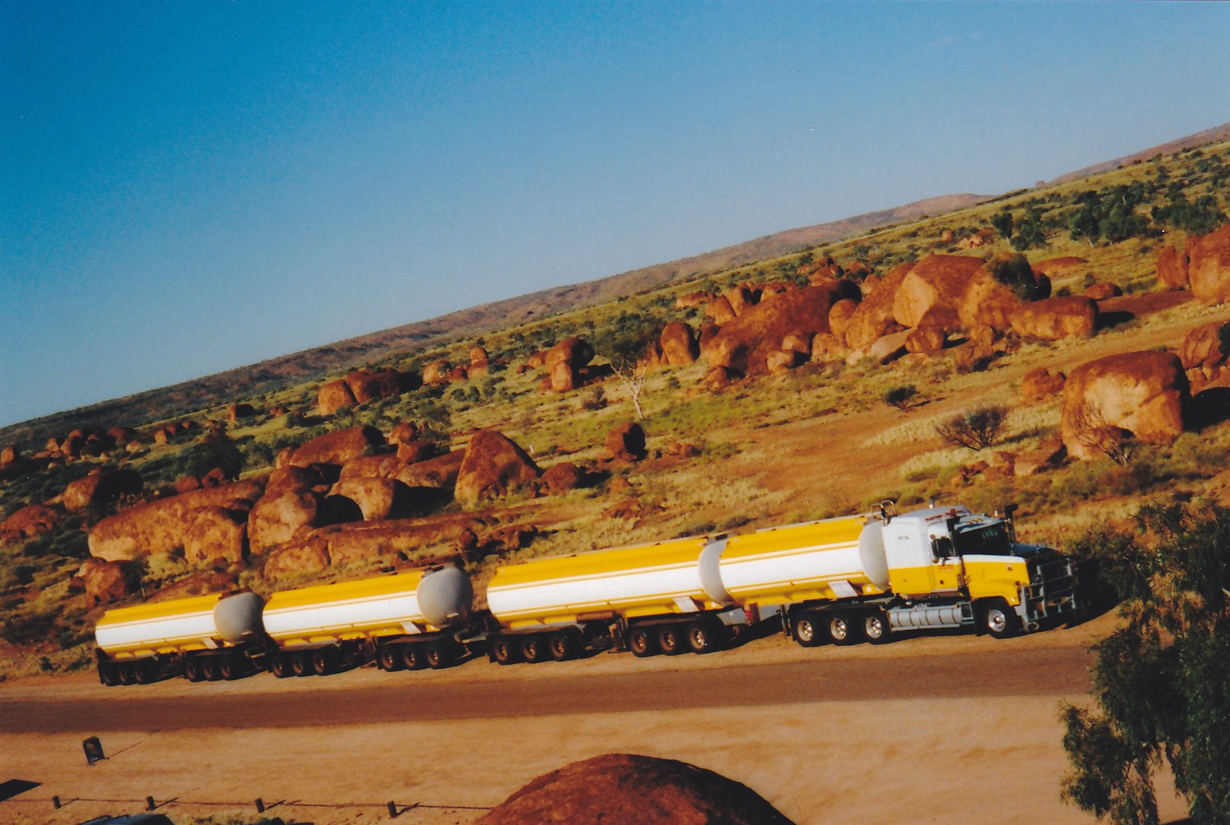 Pricey NT_Fuels_B-Double 2000.jpg