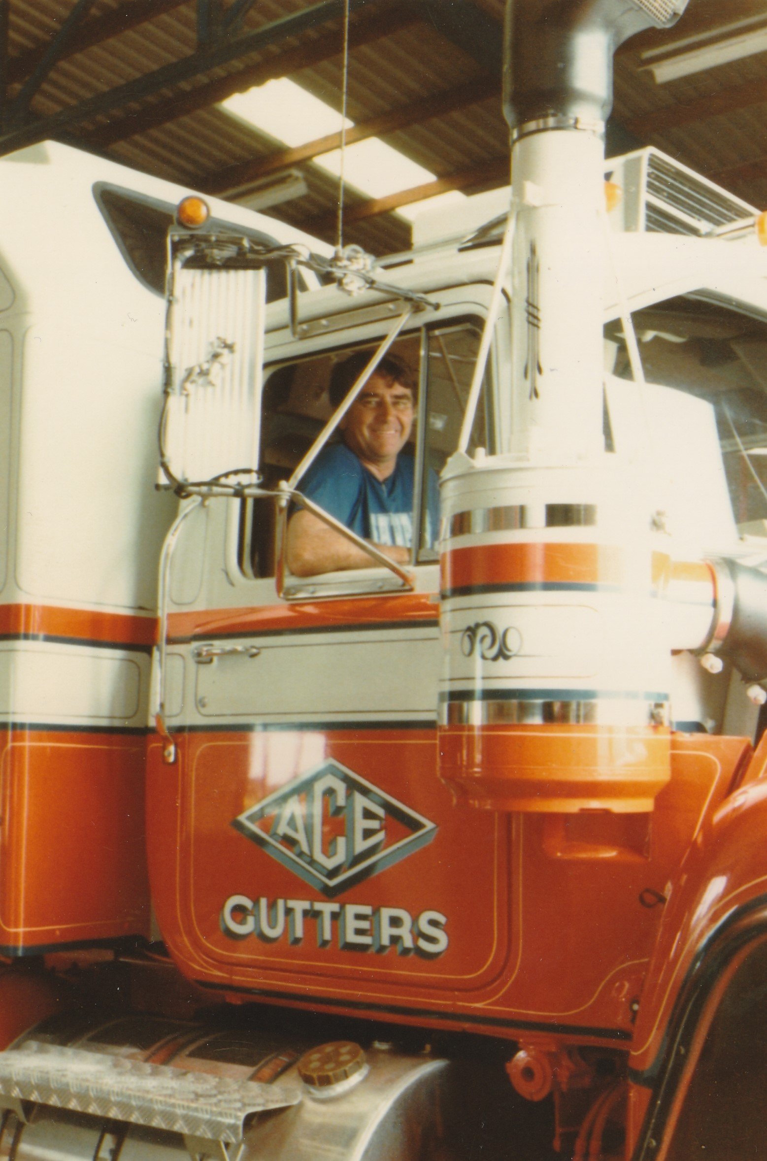 17 POPE A_early 80s Ace cutters Mortdale NSW 1982 Mack 10 speed.jpg