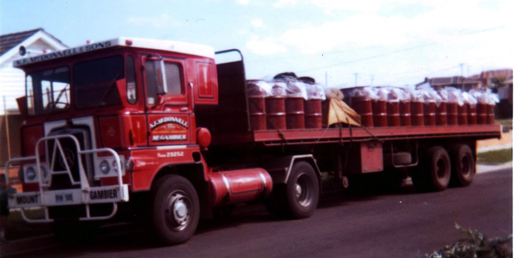 TPluckhahn03-Mcdonnells Transport Atkinson-Mt Gambier-1970s.jpeg