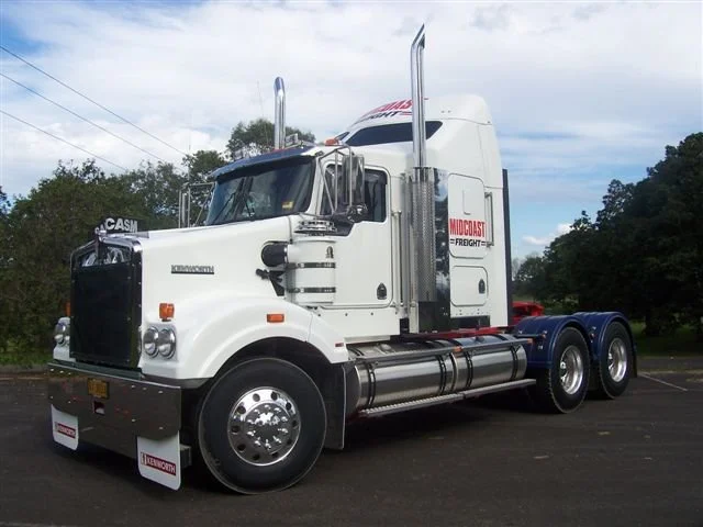 Ian Rose - Midcoast Freight 4.jpg