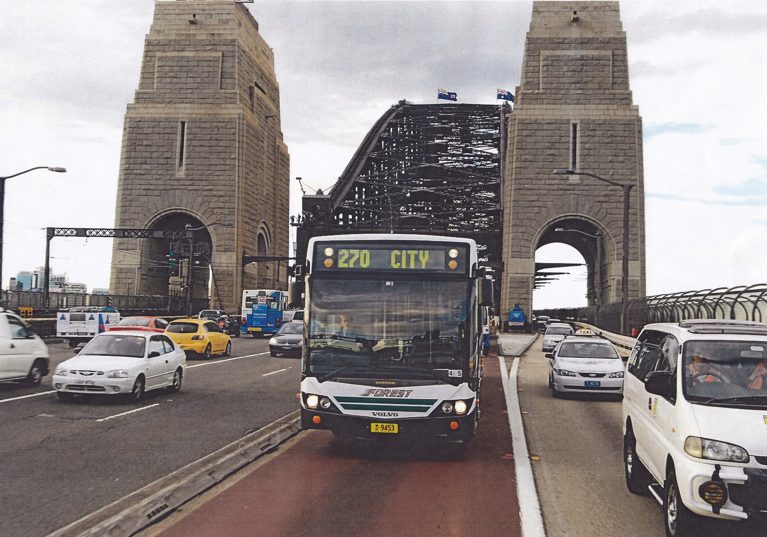 Forest Coachlines, Royal Bus on Bridge 600dpi.jpg