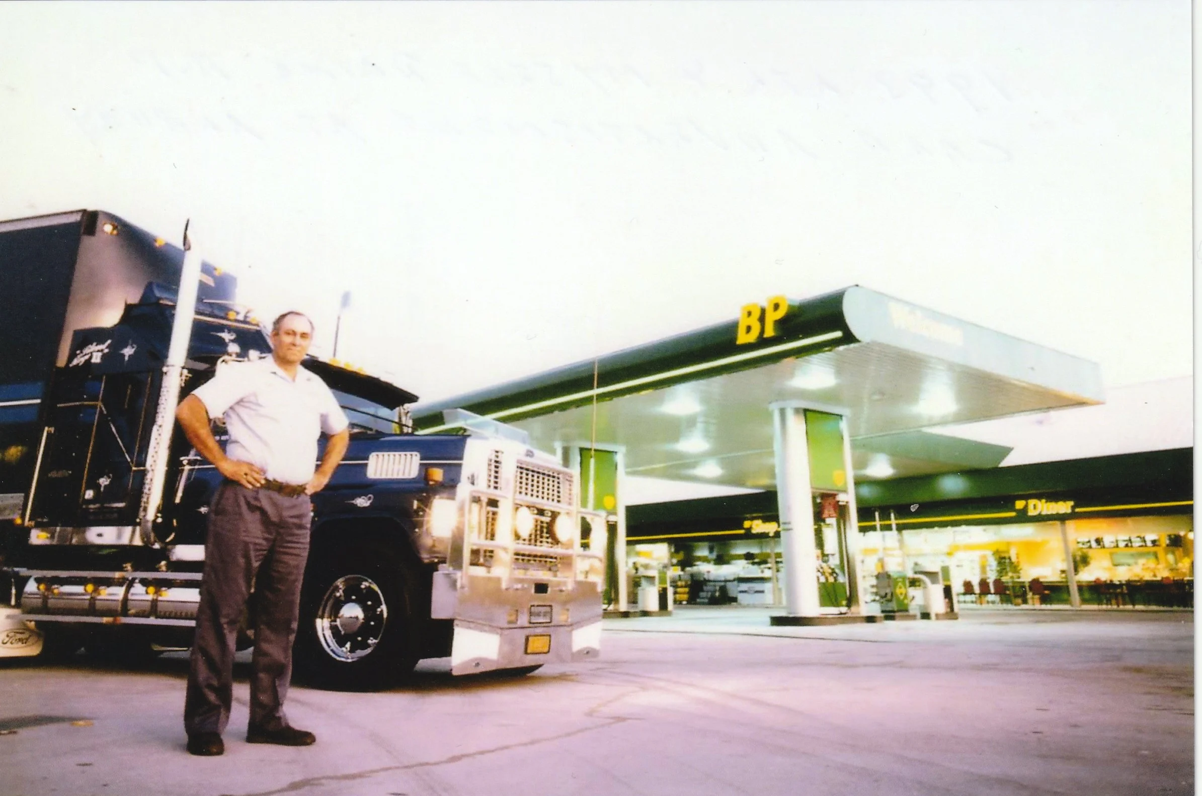 SCHOLLICK J_1993 Doing BP Card Advertisement at Albury.jpg
