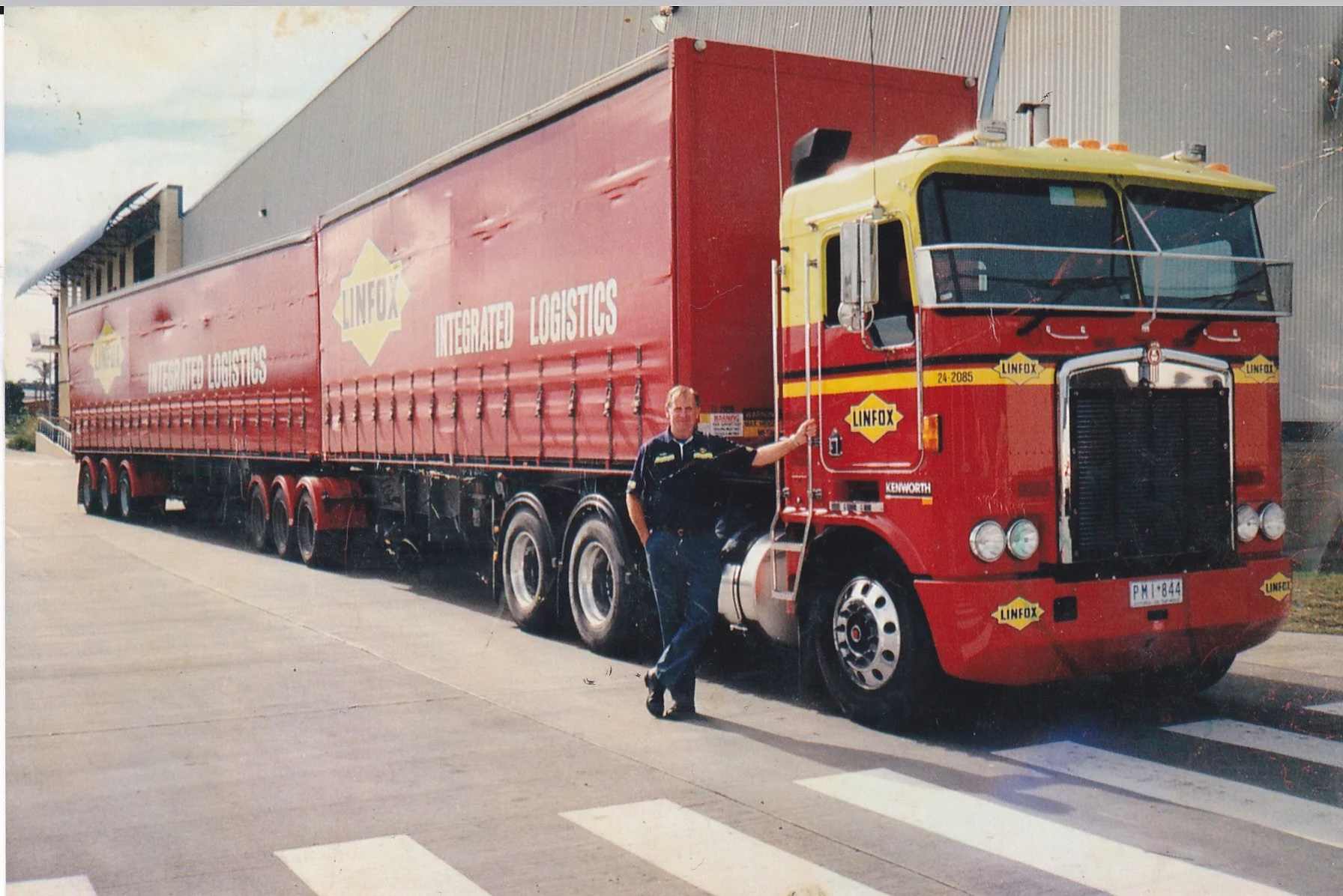 SHAWlionelkenworth.jpg