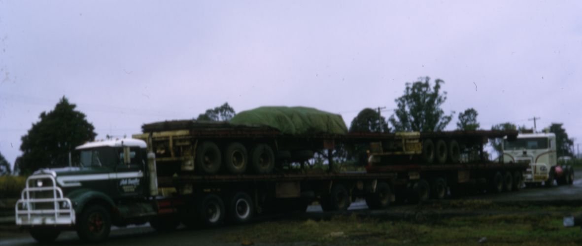 Simon Morgan Trailer on truck A.jpg